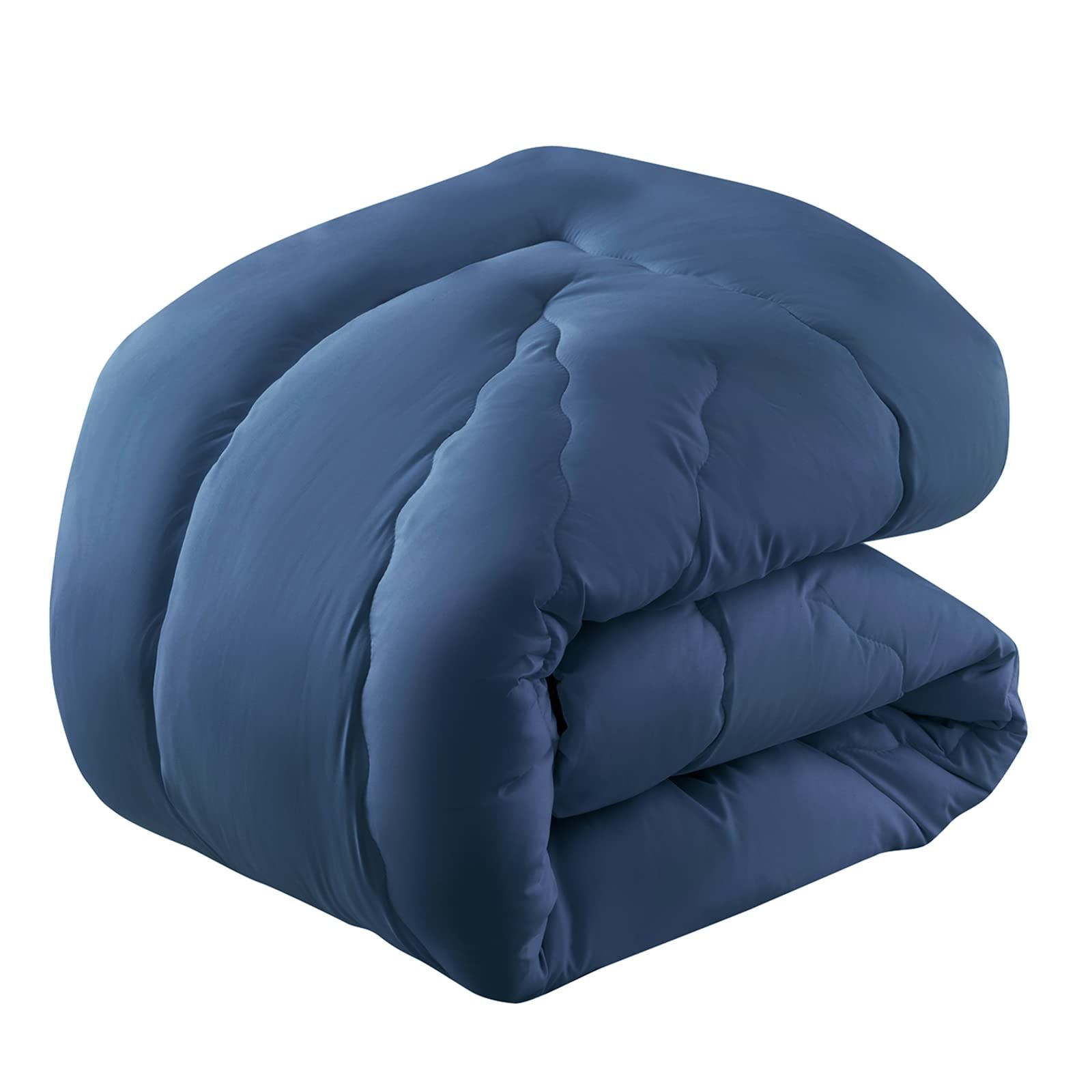 在庫セール】オールシーズン かけふとん 掛けふとん 柔らかな肌触り 洗える 肌掛け布団 軽量 かけ布団 通気 抗菌防臭 冬 SEK認証  Ag+銀イオン抗菌素材 シングル アレルギー対策 150x210cm 掛け布団 ネイビー（中綿1.6kg）