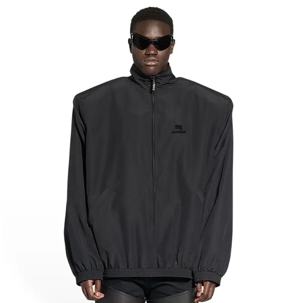 3 バレンシアガ スポーティー ビ オーバーサイズ トラックジャケット ブラック