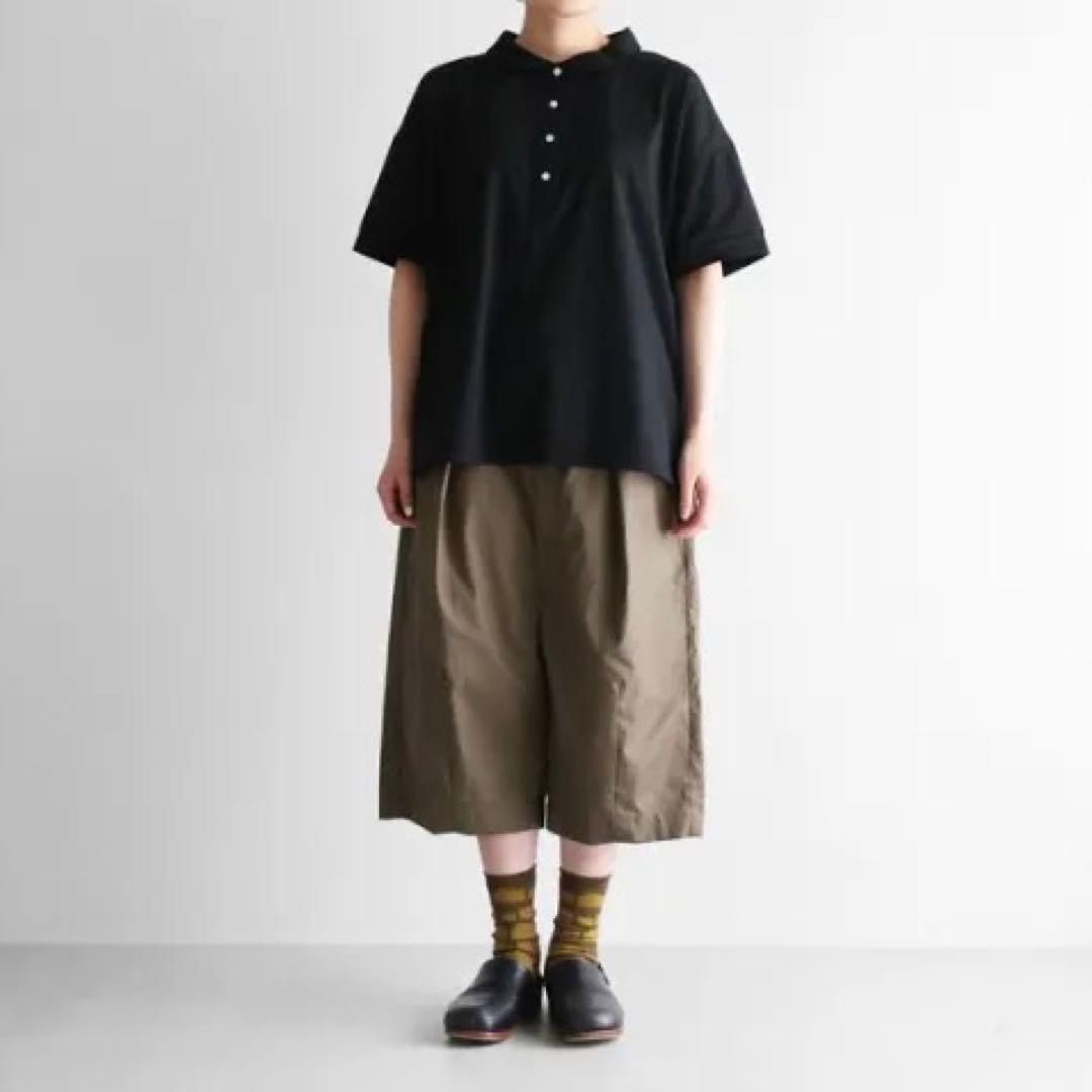 新品未使用 【HUIS.】 503 ギザコットンブロード8分丈パンツ（オレガノ