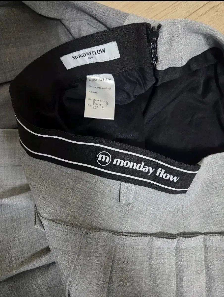 マンデーフロー レディース