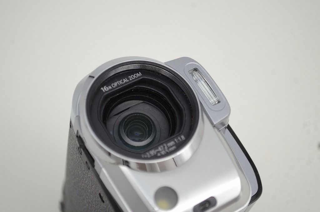 良品 Panasonic パナソニック HDC-TM30 デジタルビデオカメラ ブラック