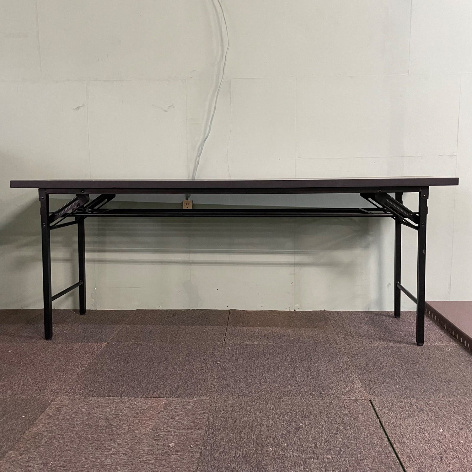 オフィステーブル