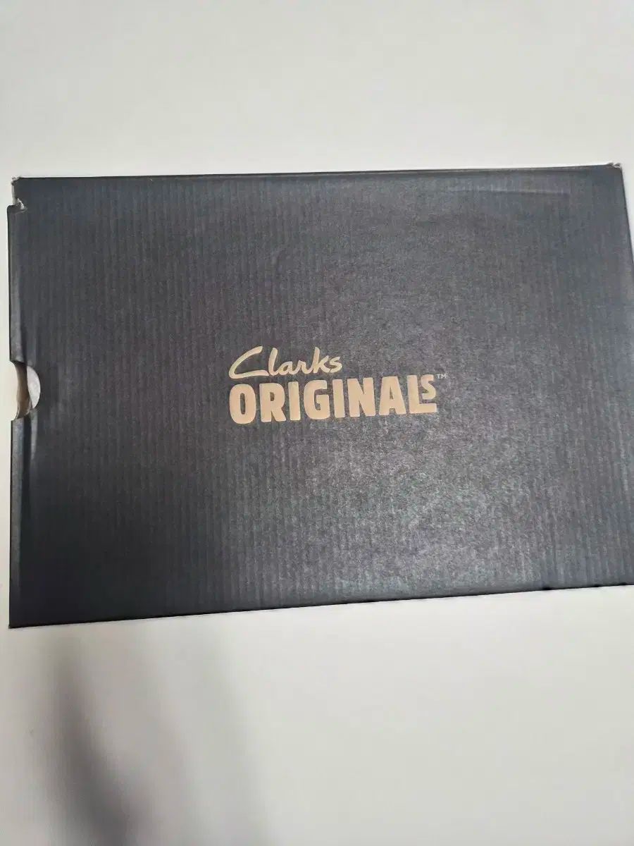 クラークス x シュプリーム マーティン ローズ デザート トラック グリーン