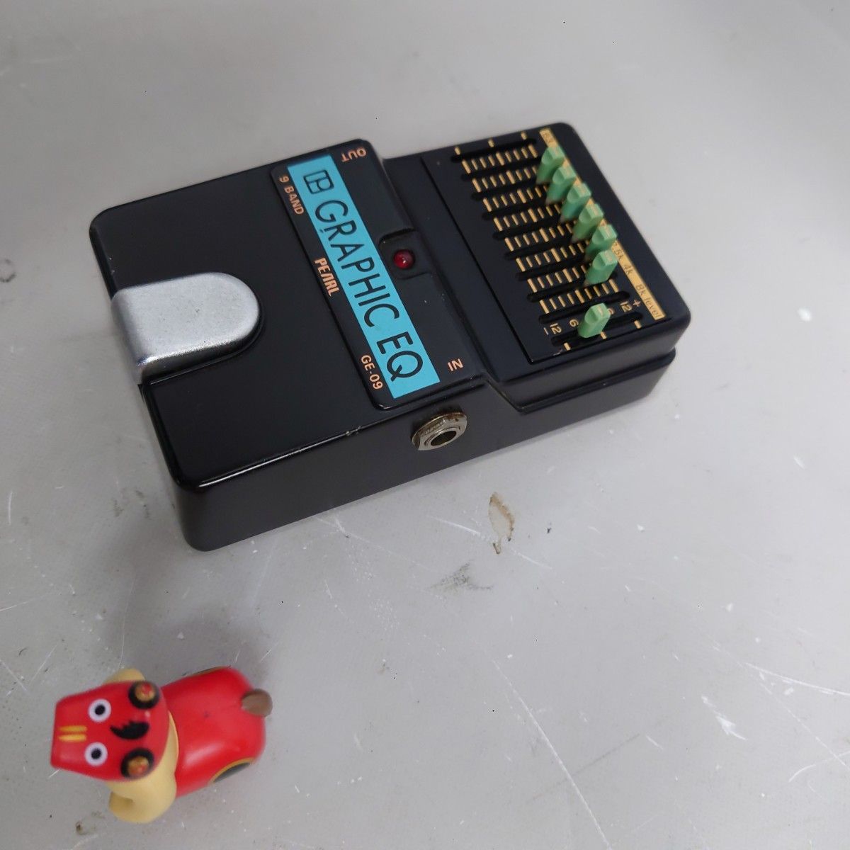PEARL GE-09 Graphic Equalizer 動作品 パール 9バンドグラフィック