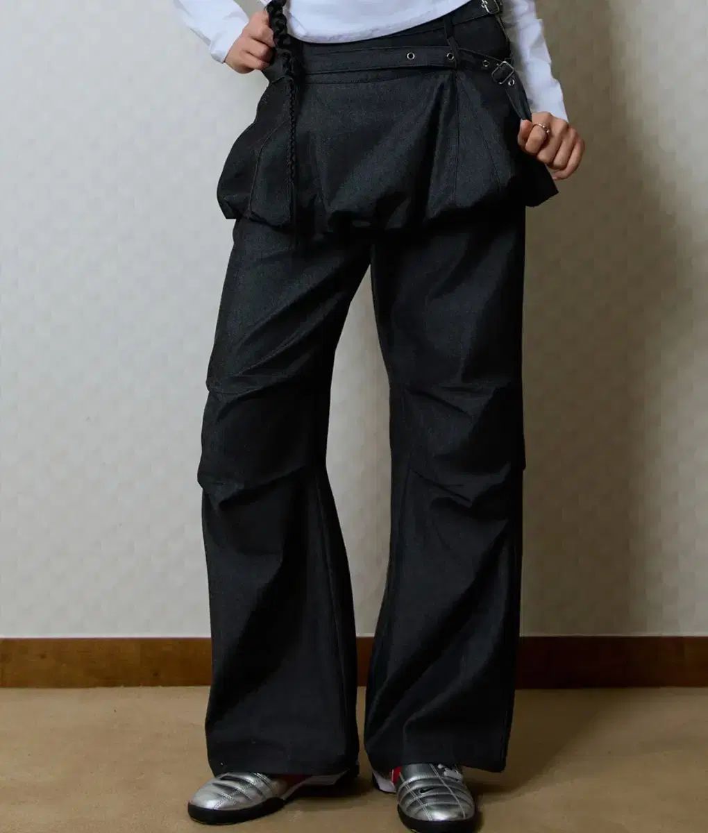 ラブイズトゥルー キュロット GT LAYERED BELT PANTS BLACK