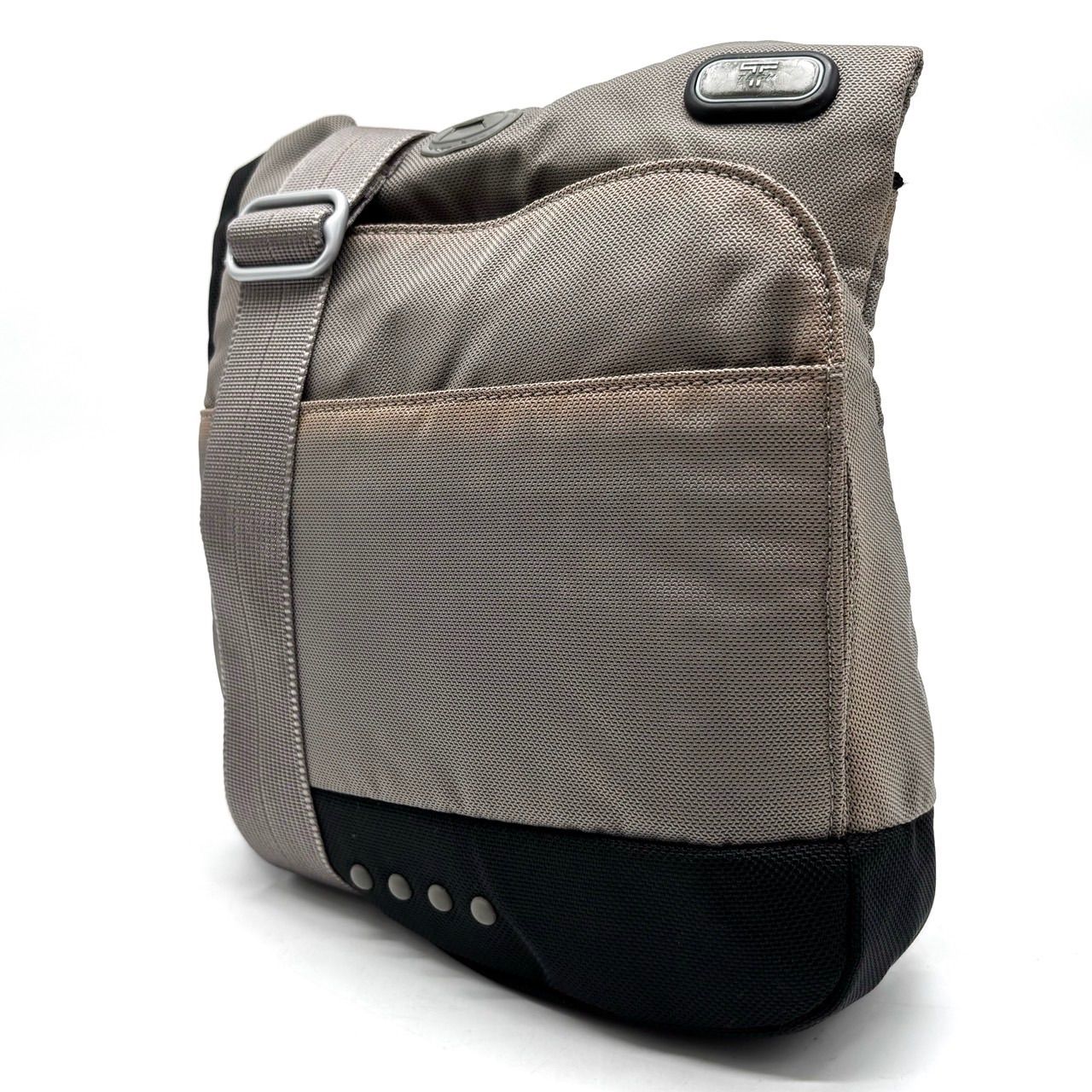 TUMI トゥミ ショルダーバッグ トートバッグ ワンショルダーバッグ テック系 グレー 灰色 グレージュ ブラック 黒色 ナイロン ユニセックス 男女兼用 メンズ レディース