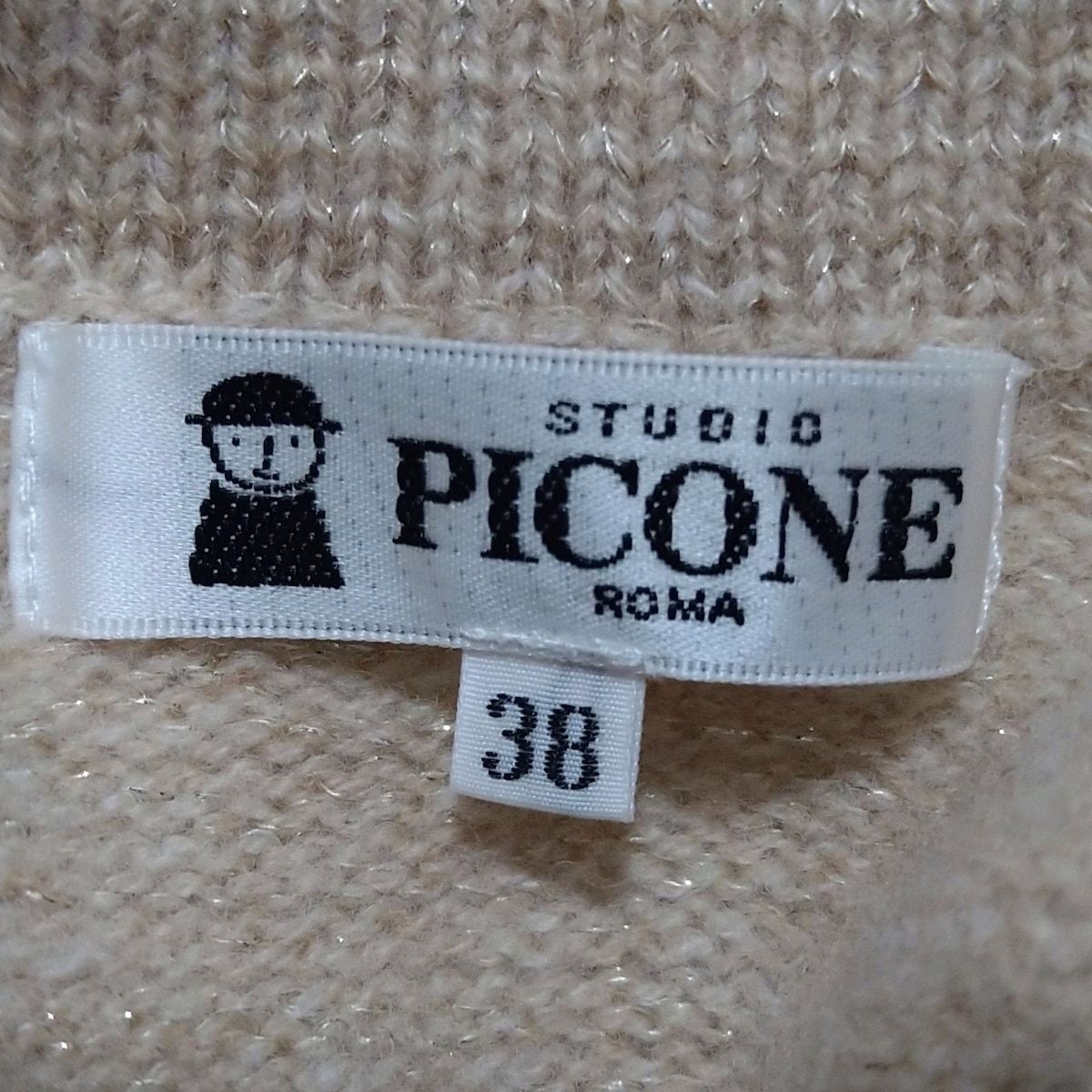 極美品 PICONE 細ボーダー チャーム付 長袖Tシャツ 38 ピッコーネ PICONE(ピッコーネ) 長袖セーター サイズ38 S レディース美品
