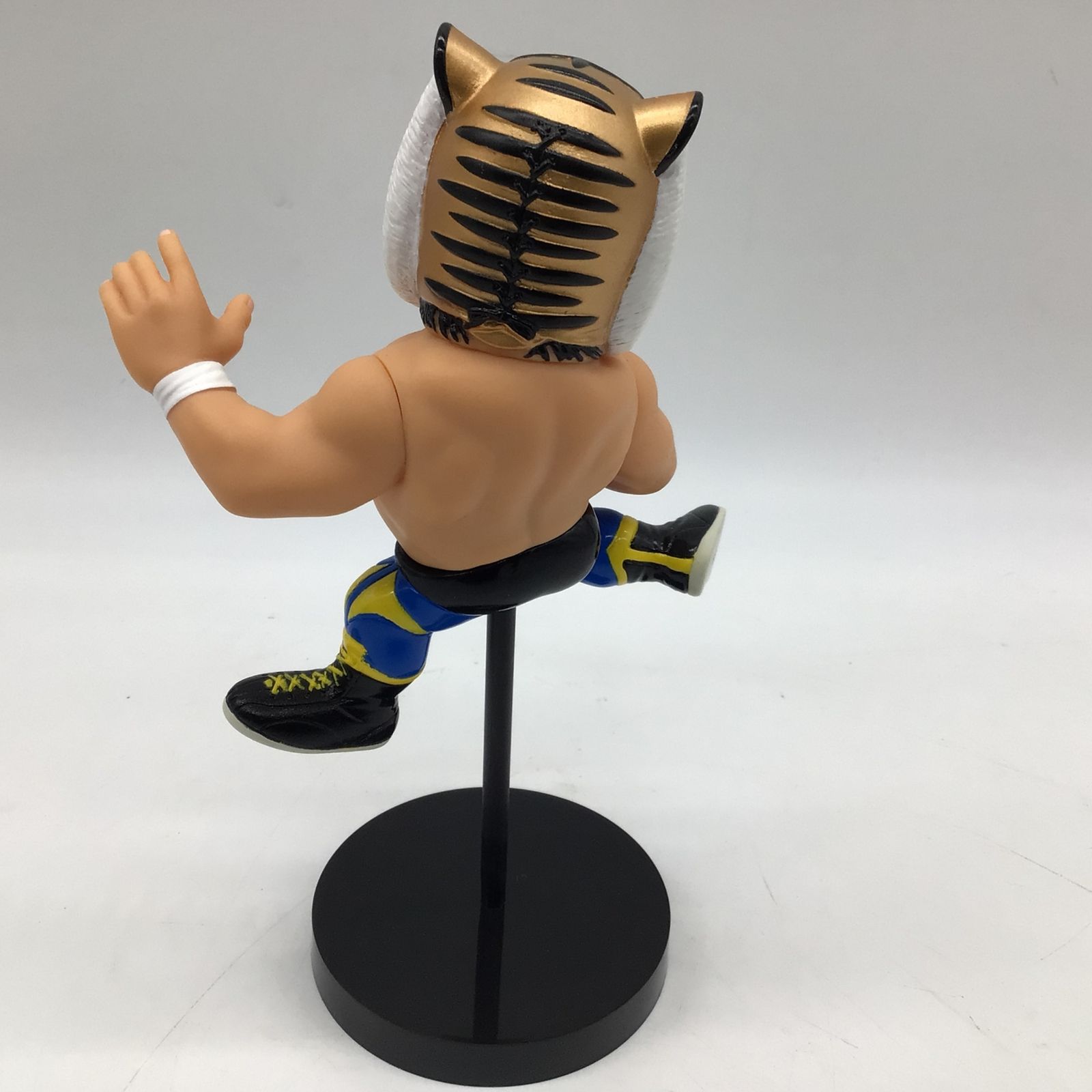 初代 ブラックタイガー ソフビ フィギュア 新日本プロレス タイガーマスク 初代 ブラックタイガー ソフビ フィギュア 新日本プロレス タイガー