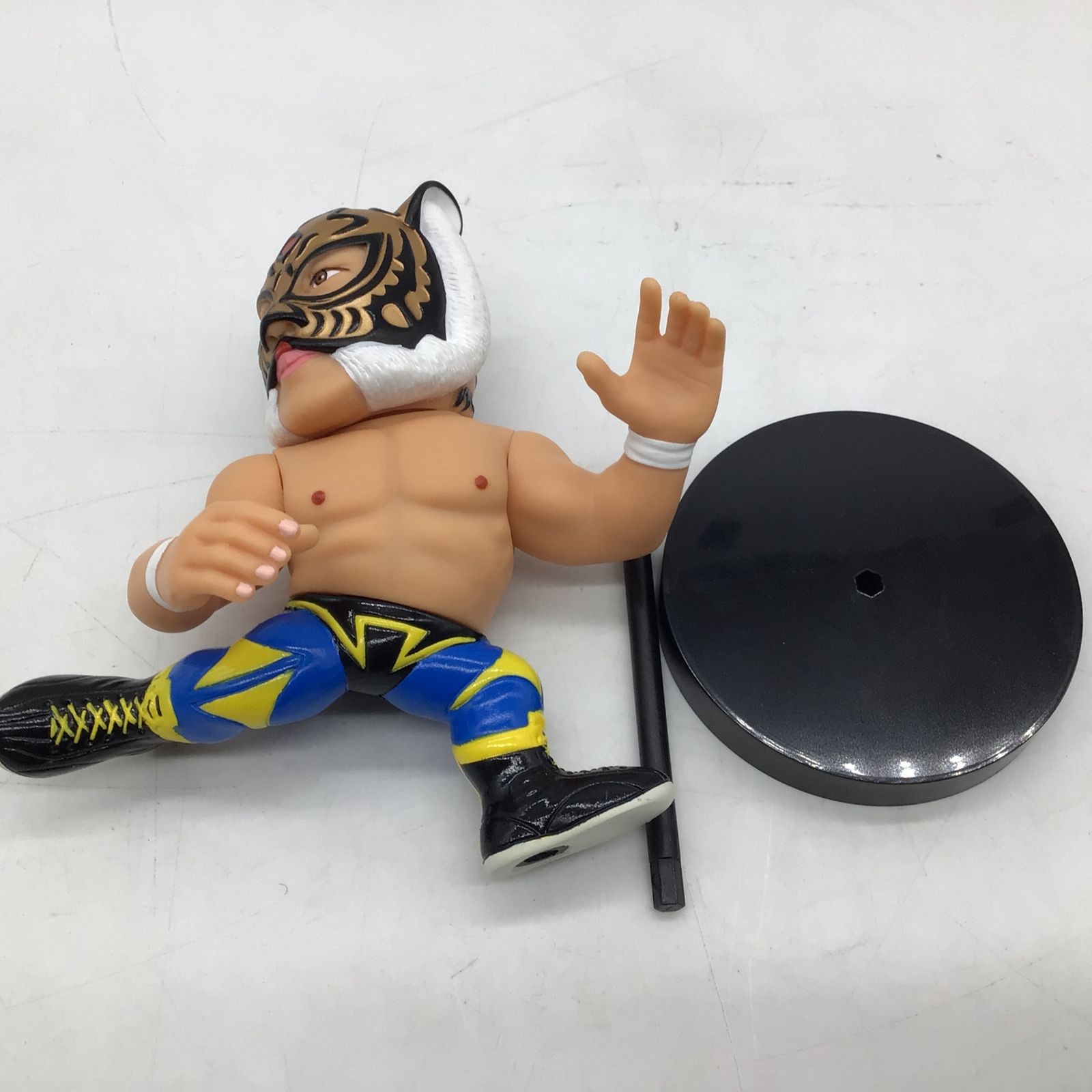 16dソフビコレクション 初代タイガーMASK Ver 014 フィギュア 初代