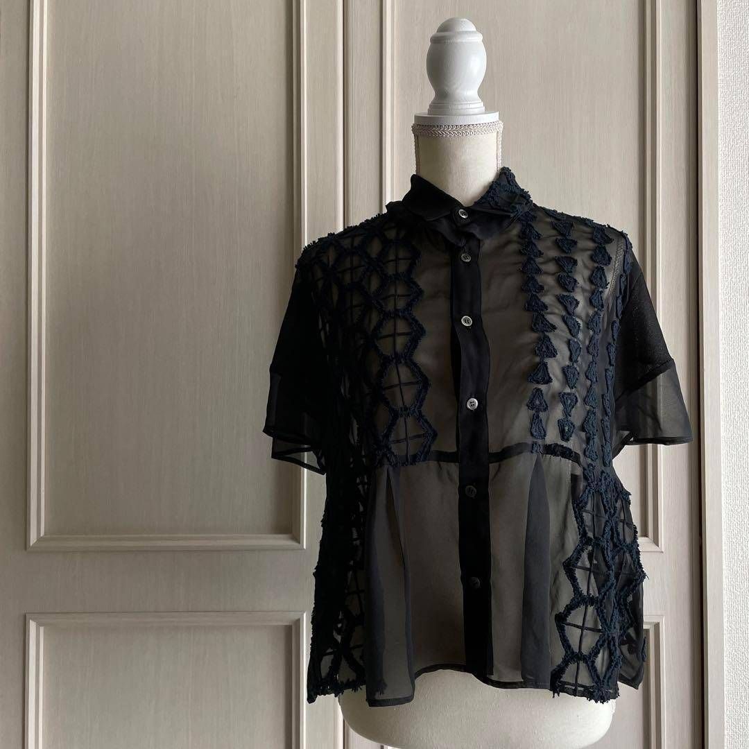 刺繍 ナカガミ NAKAGAMI ブラウス シャツ トップス 刺繍 透け感 ブルー 青 藍色 ネイビー 紺色 お呼ばれ デート オフィスカジュアル 食事会 ２WAY