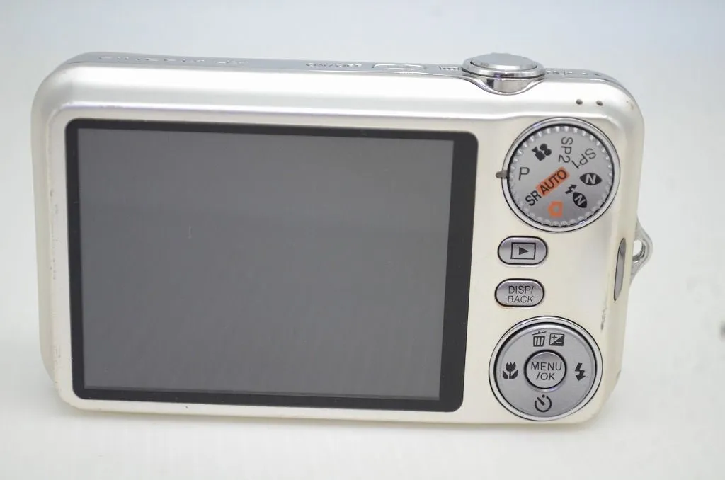 FUJIFILM FinePix JX280 シルバー デジタルカメラ フジフィルム