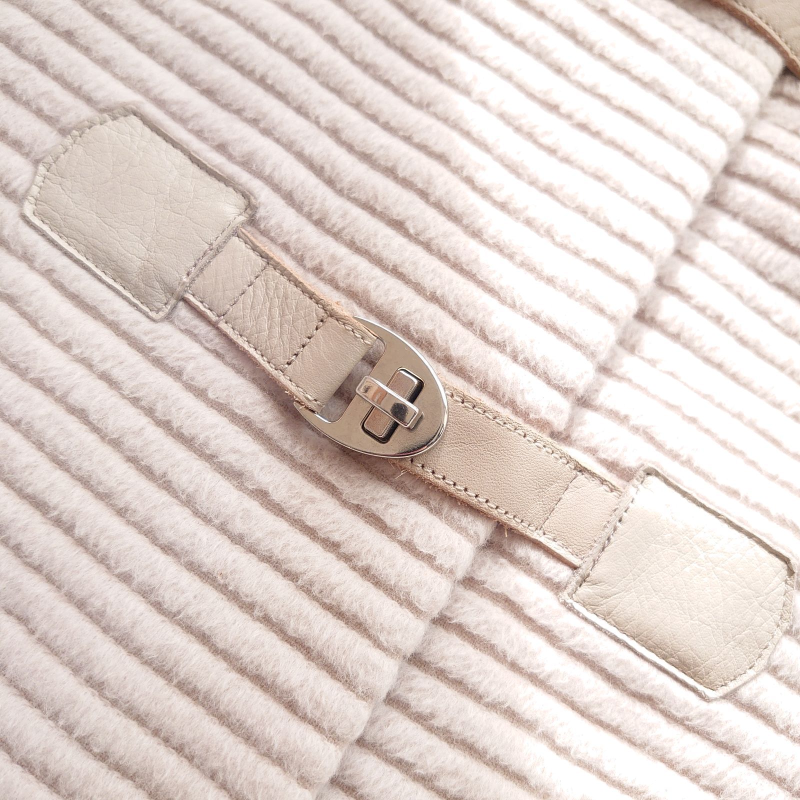 美品✨グレースコンチネンタル フードフォックスファーショートコート アンゴラ混 美品✨グレースコンチネンタル フードフォックスファーショートコート