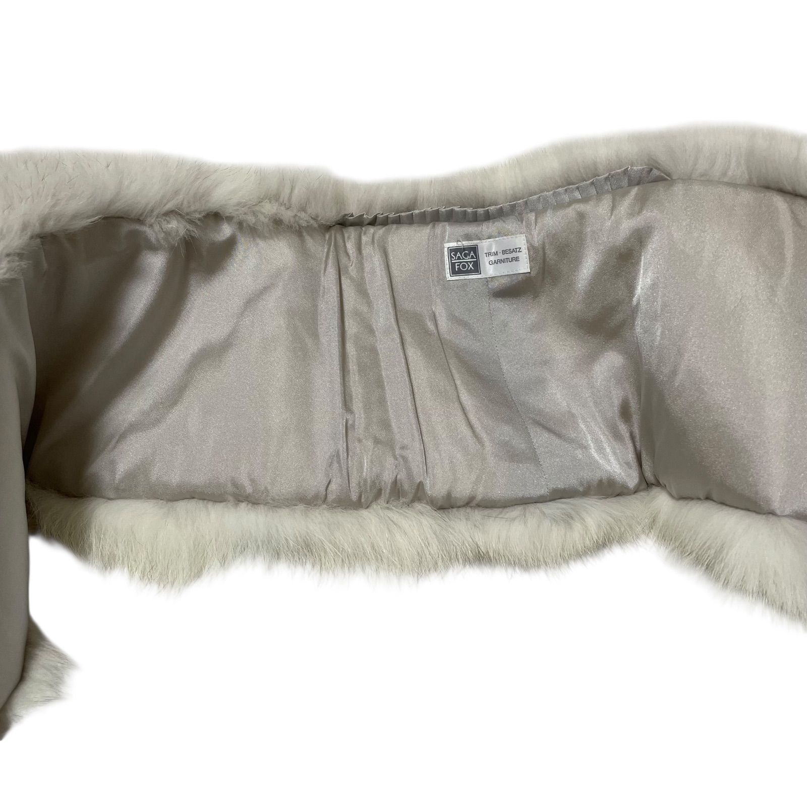 RE259【美品】SAGA FOX TRIM BESATZ GARNITURE リアルファー ショール