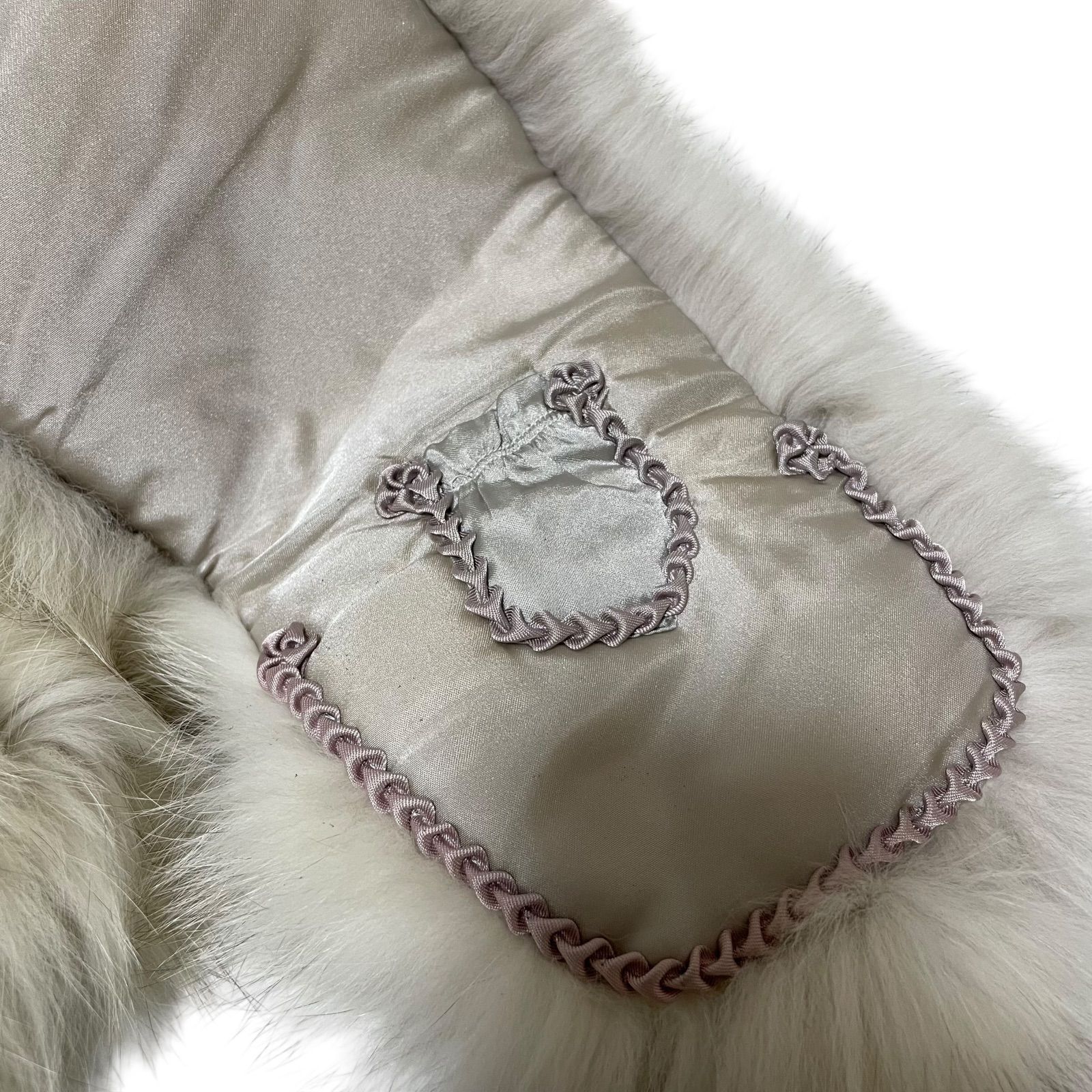 RE259【美品】SAGA FOX TRIM BESATZ GARNITURE リアルファー ショール