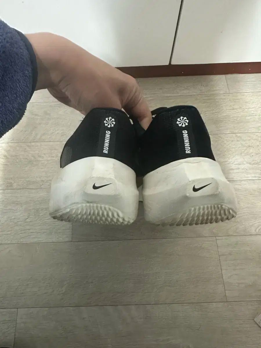 ナイキ ズームフライ 5 ランニングシューズ 255 OLIVEOS_COM_TR