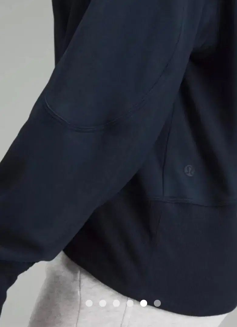 プルオーバー 4