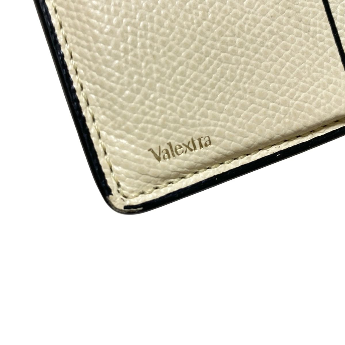 Valextra(ヴァレクストラ) カードケース - アイボリー レザー - メルカリ 