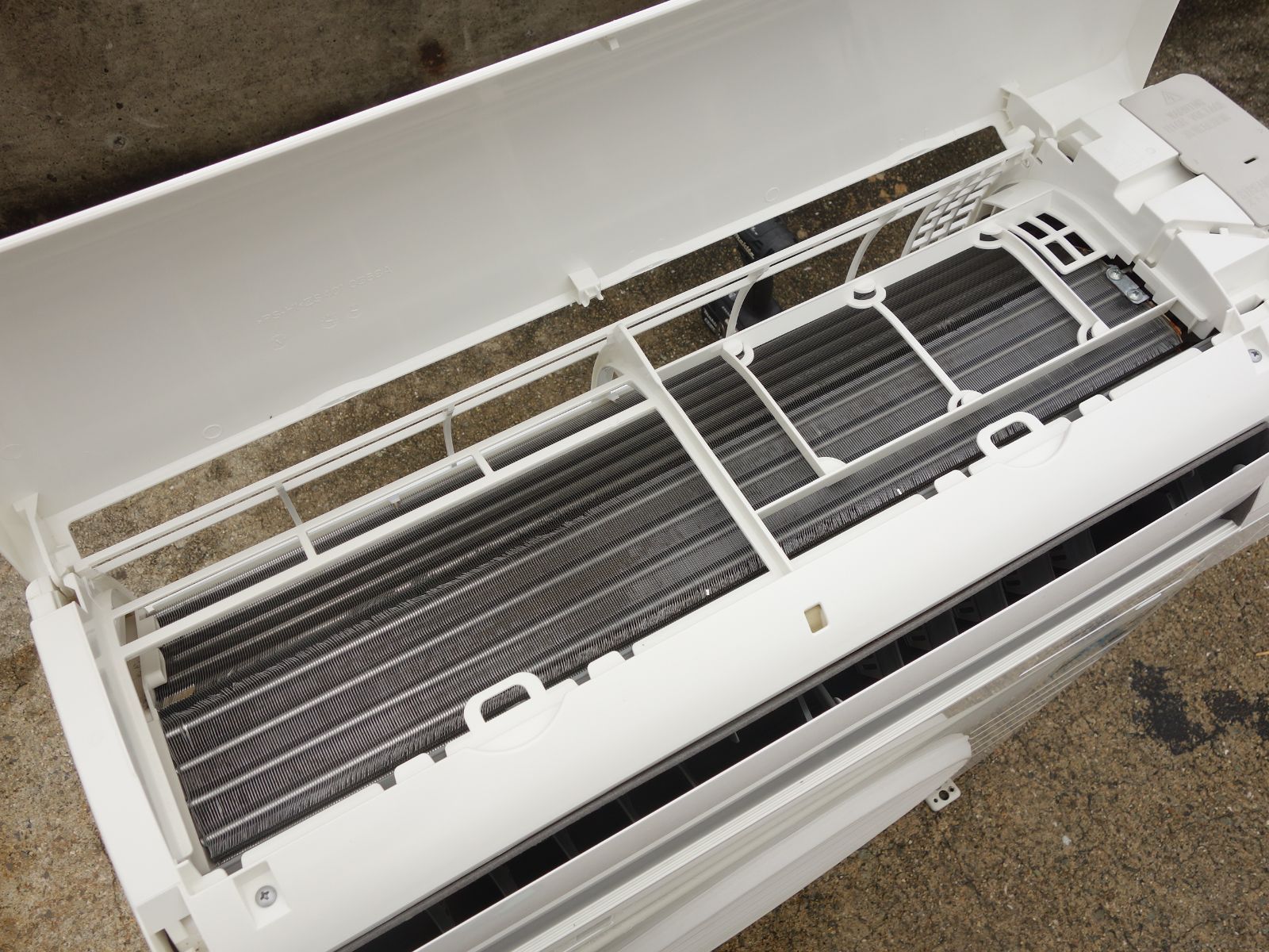 M ダイキン ルームエアコン 2018年 3.6kw ～14畳 光速ストリーマ搭載 標準モデル コンパクトタイプ AN36VESK 33818 MARWIL-DEMENAGEMENTS_CH