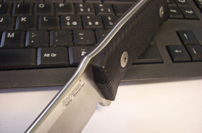 海外通販！ ライオンスチール M5 ブッシュクラフト ナイフ スレイプナー鋼 G10 ハンドル lionSTEEL Sheath