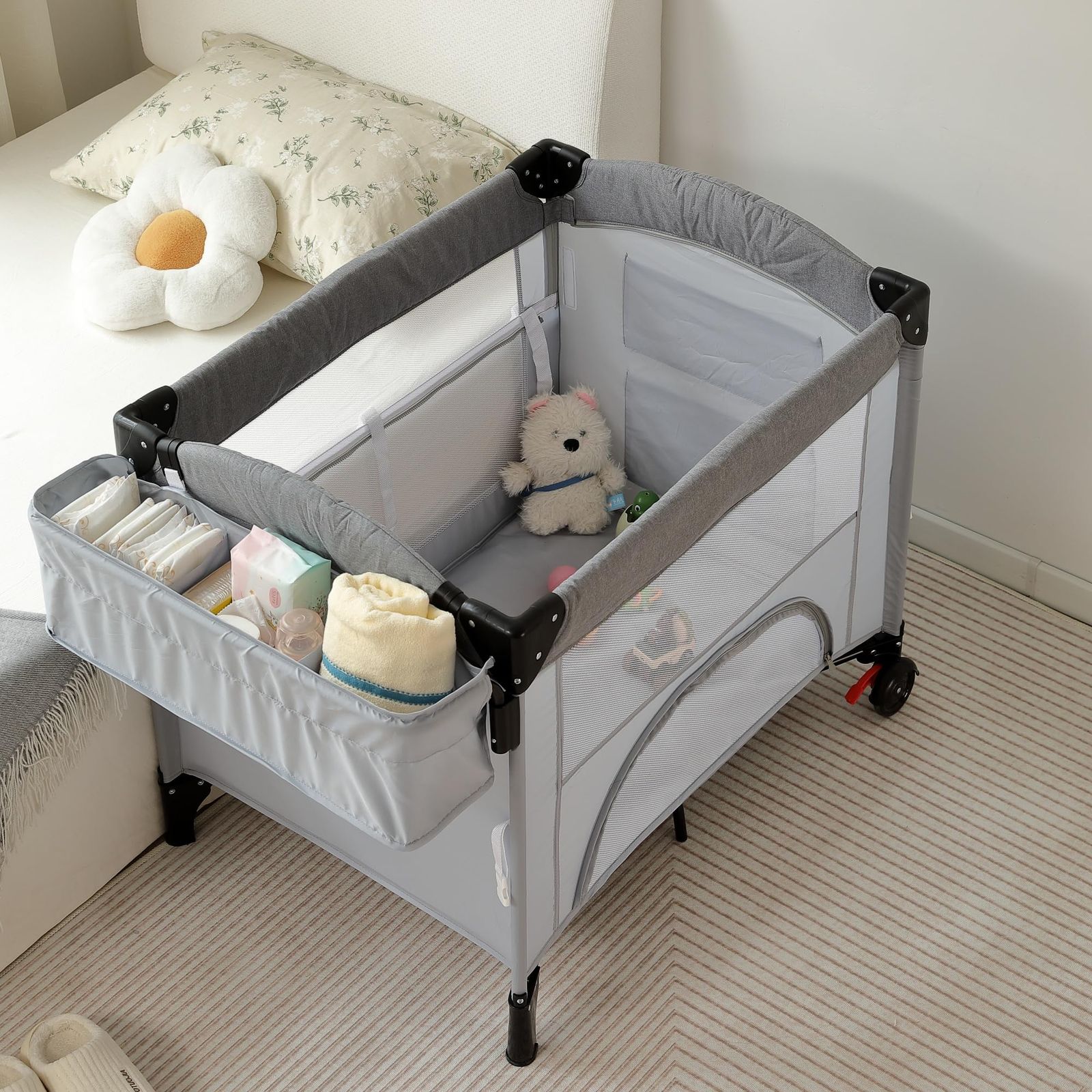 グレー ベビーベッド 折りたたみグレーの折りたたみベビーベッド