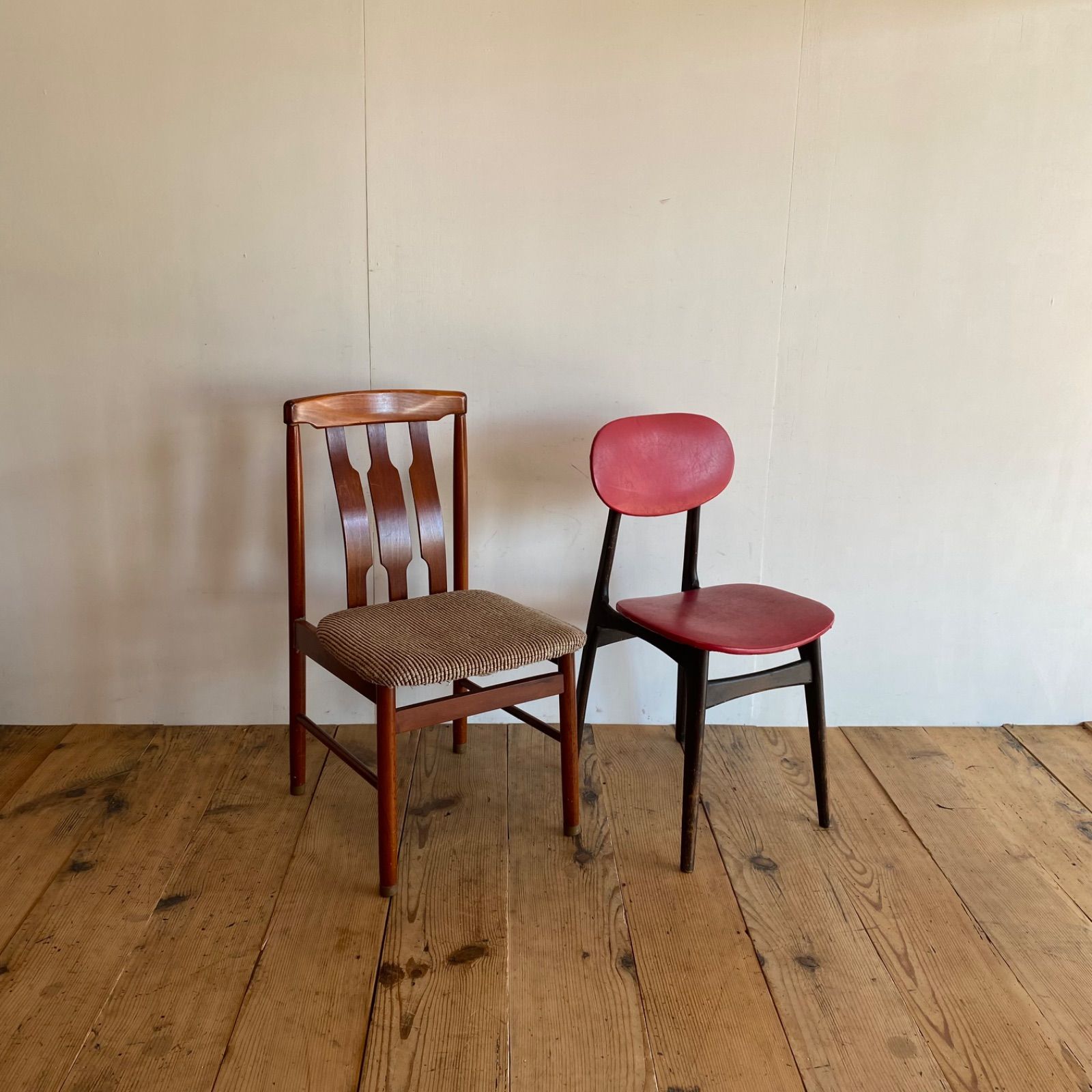 2脚セット　ダイニングチェア　椅子　レトロ　y200