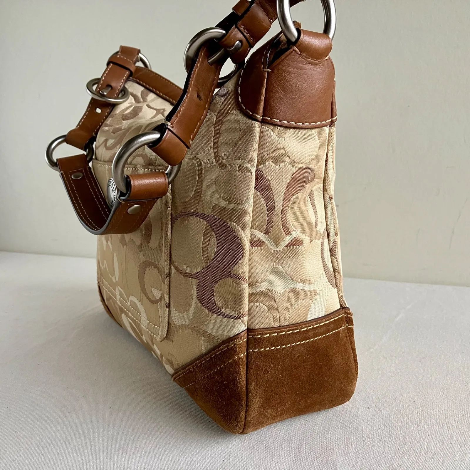 バッグ Coach Suede Hobo Handbag Brown y2k Coach y2k Chelsea Optic Signature Brown Suede Turnlock Hobo Bag