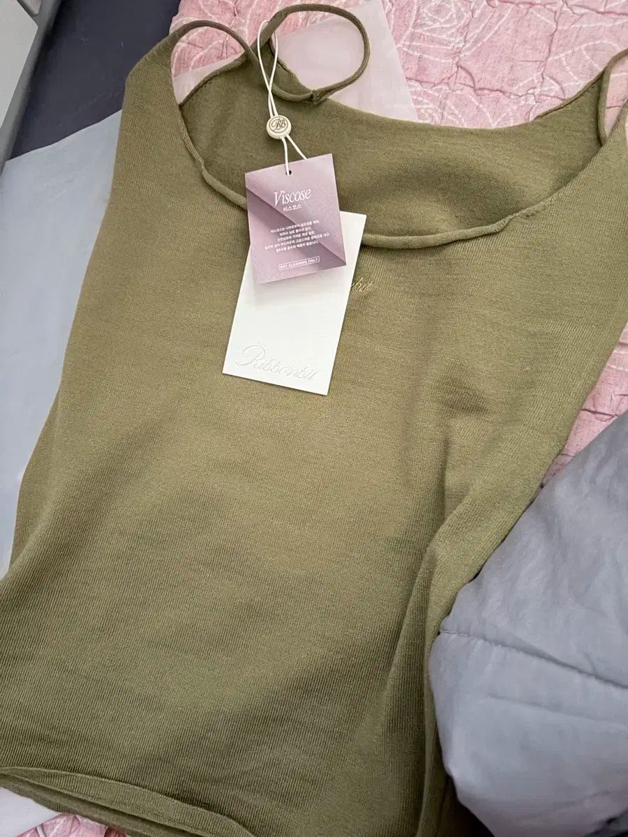 リボン빛 Miro Sleeveless - Olive 新
