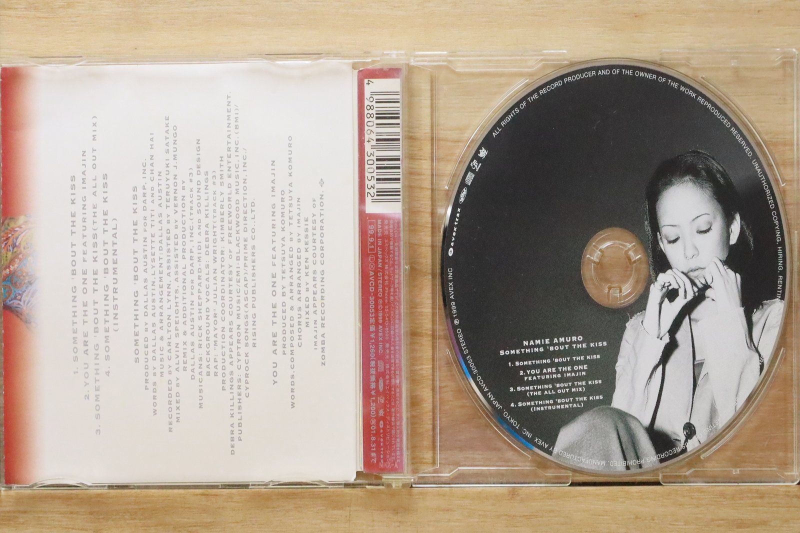国内盤CD☆安室奈美恵/Namie Amuro□ SOMETHING 'BOUT THE KISS