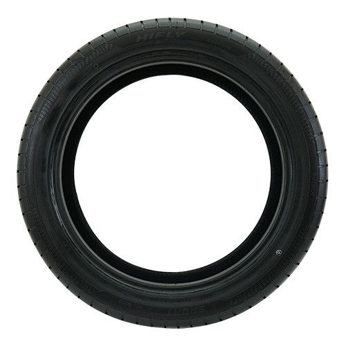  AUTOWAY 235 35 R 19 サマータイヤ HIFLY HF 820 19インチ 4本セット 夏タイヤ オートウェイ 19インチ サマータイヤ ノーマルタイヤ