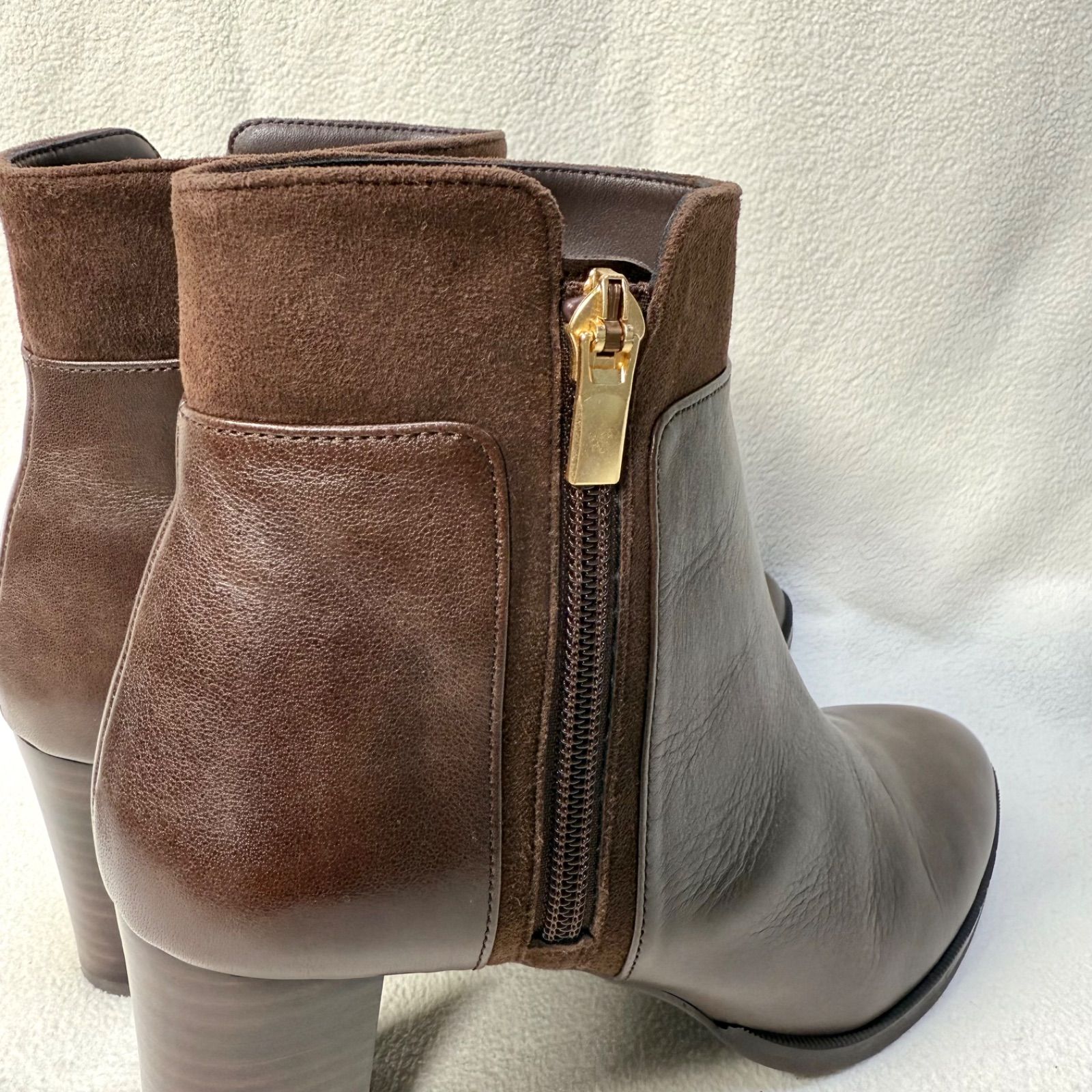 極美品・未使用級✨ダイアナ サイドジップ ポインテッドトゥ レザー