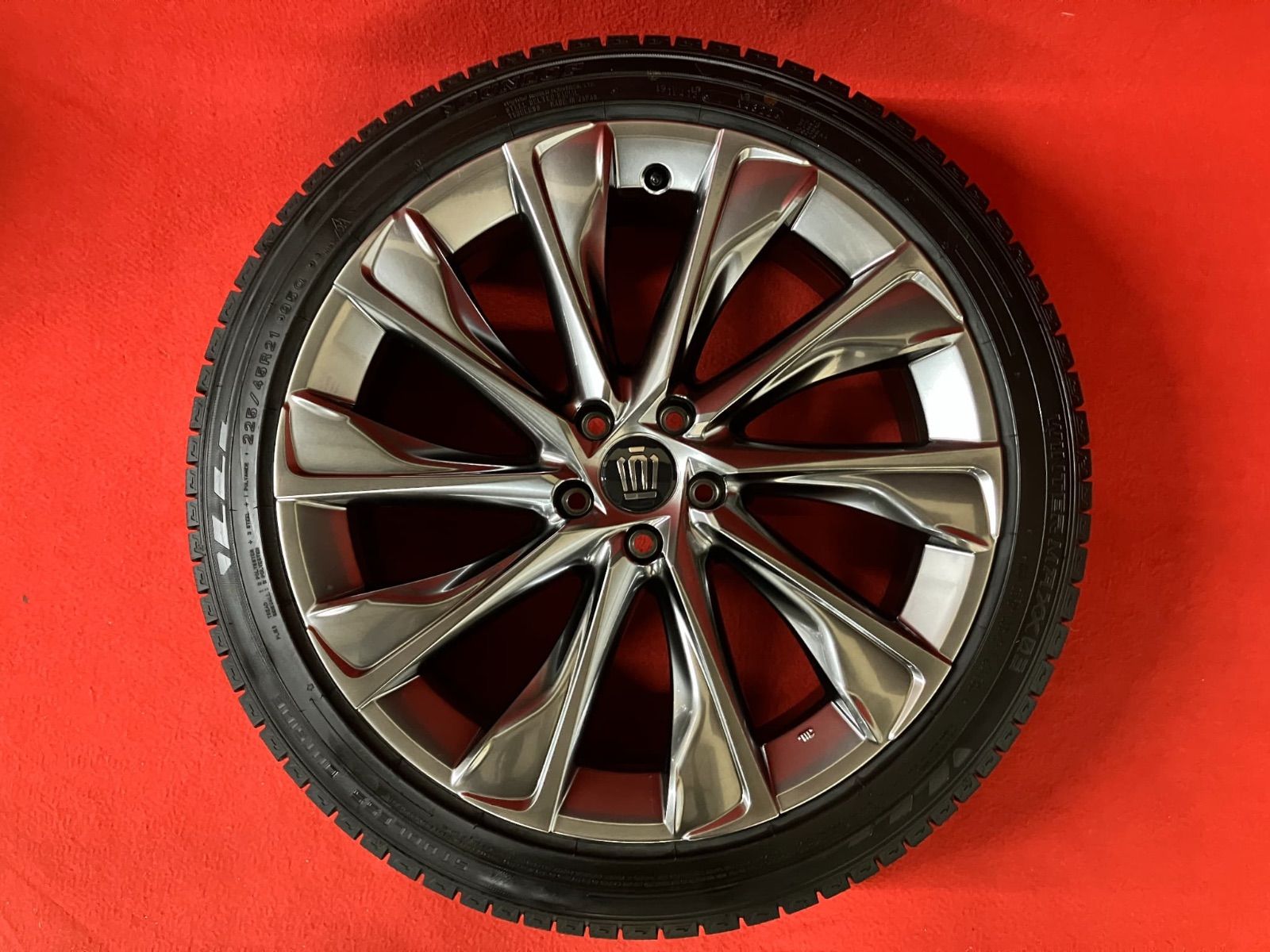 ランフラットスタッドレス BMW X3,X4(G01,G02)Vスポーク618 A