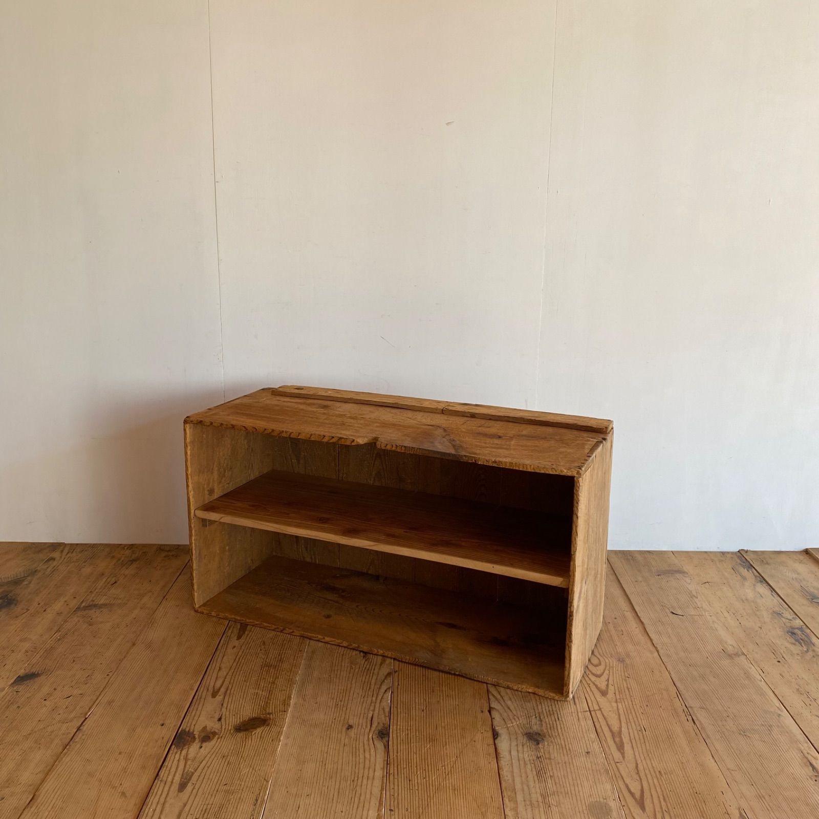アンティーク チェスト 棚 本棚 ローボード 無垢材 無塗装 y198 - メルカリ