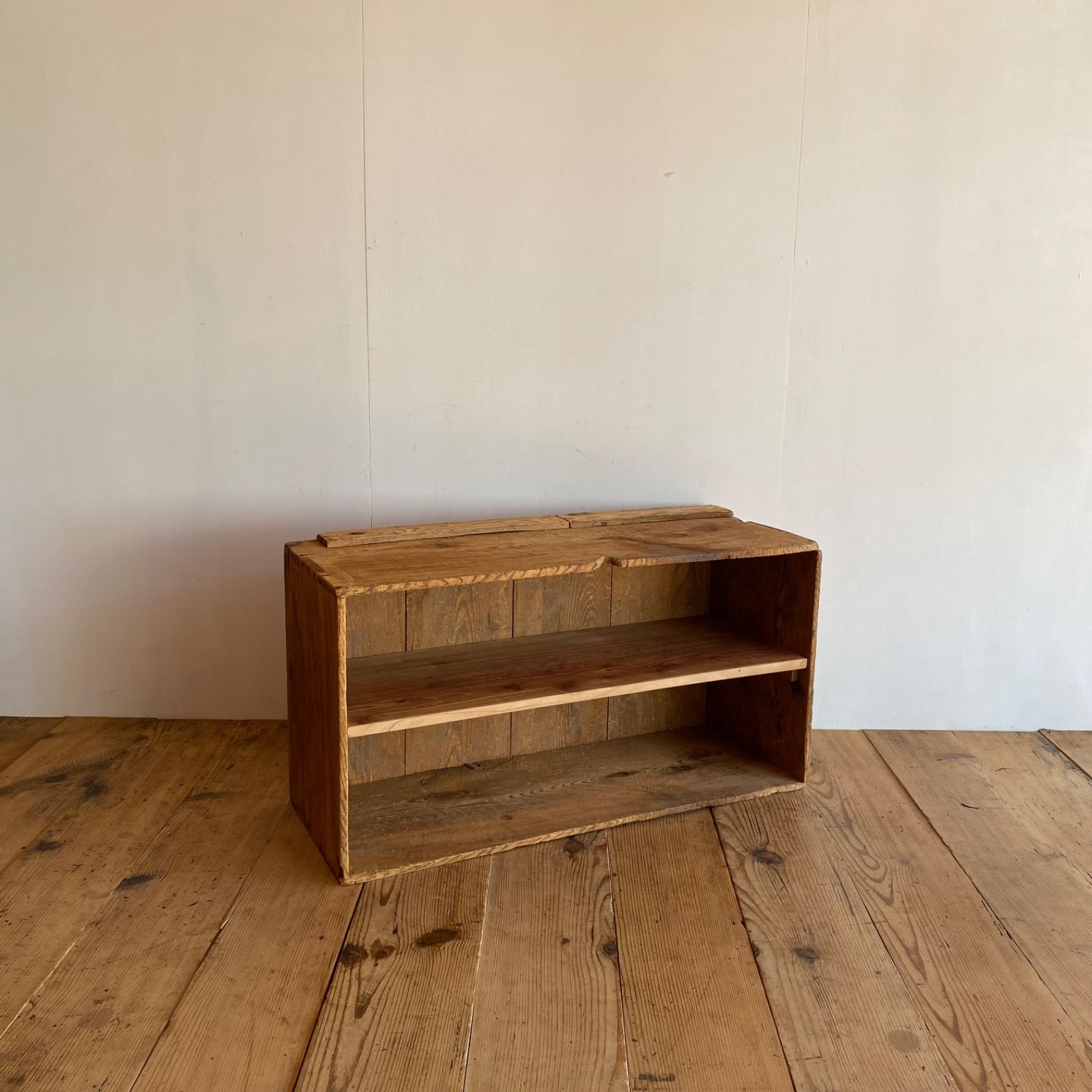 アンティーク チェスト 棚 本棚 ローボード 無垢材 無塗装 y198 - メルカリ