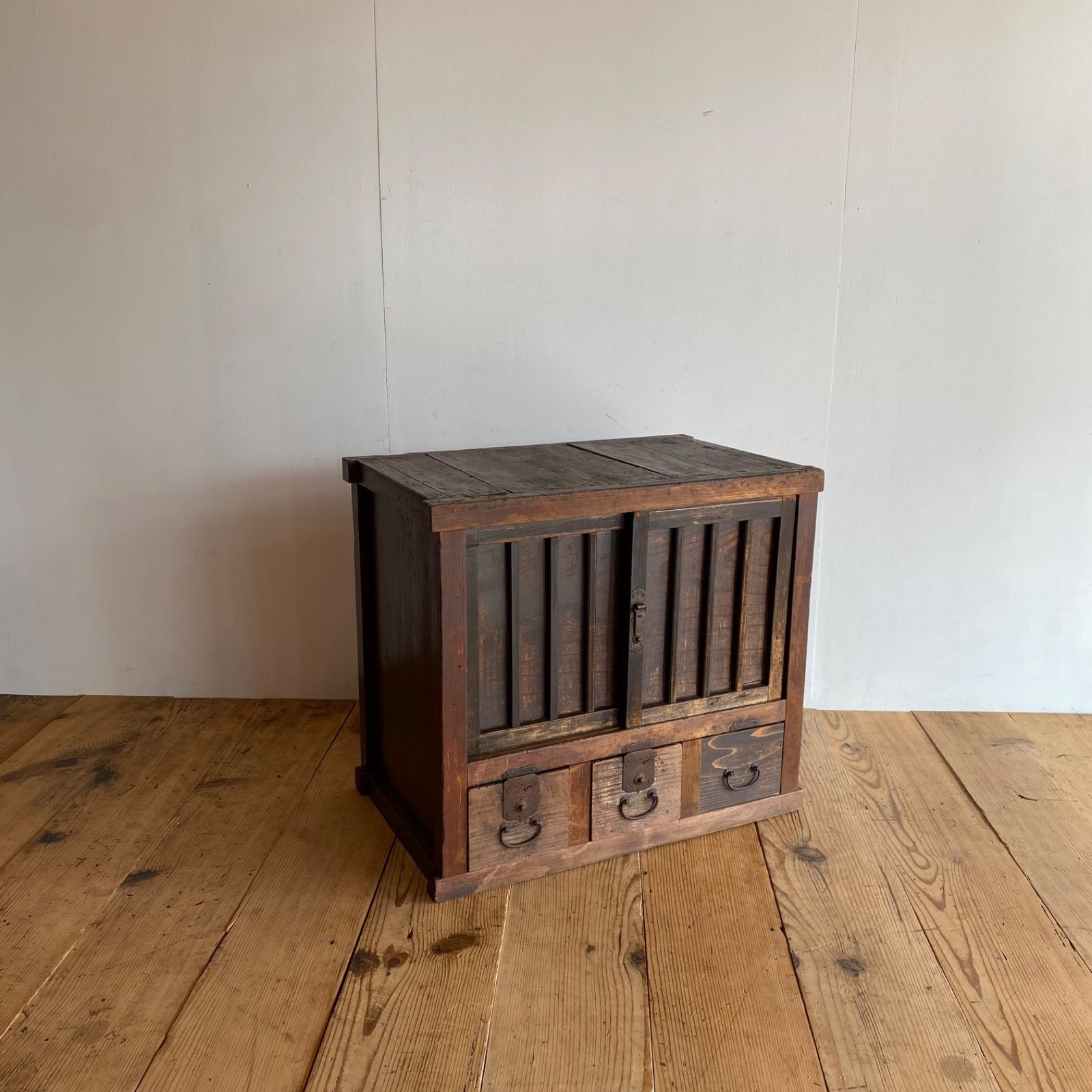 アンティーク 水屋箪笥 チェスト 棚 無垢材 y196