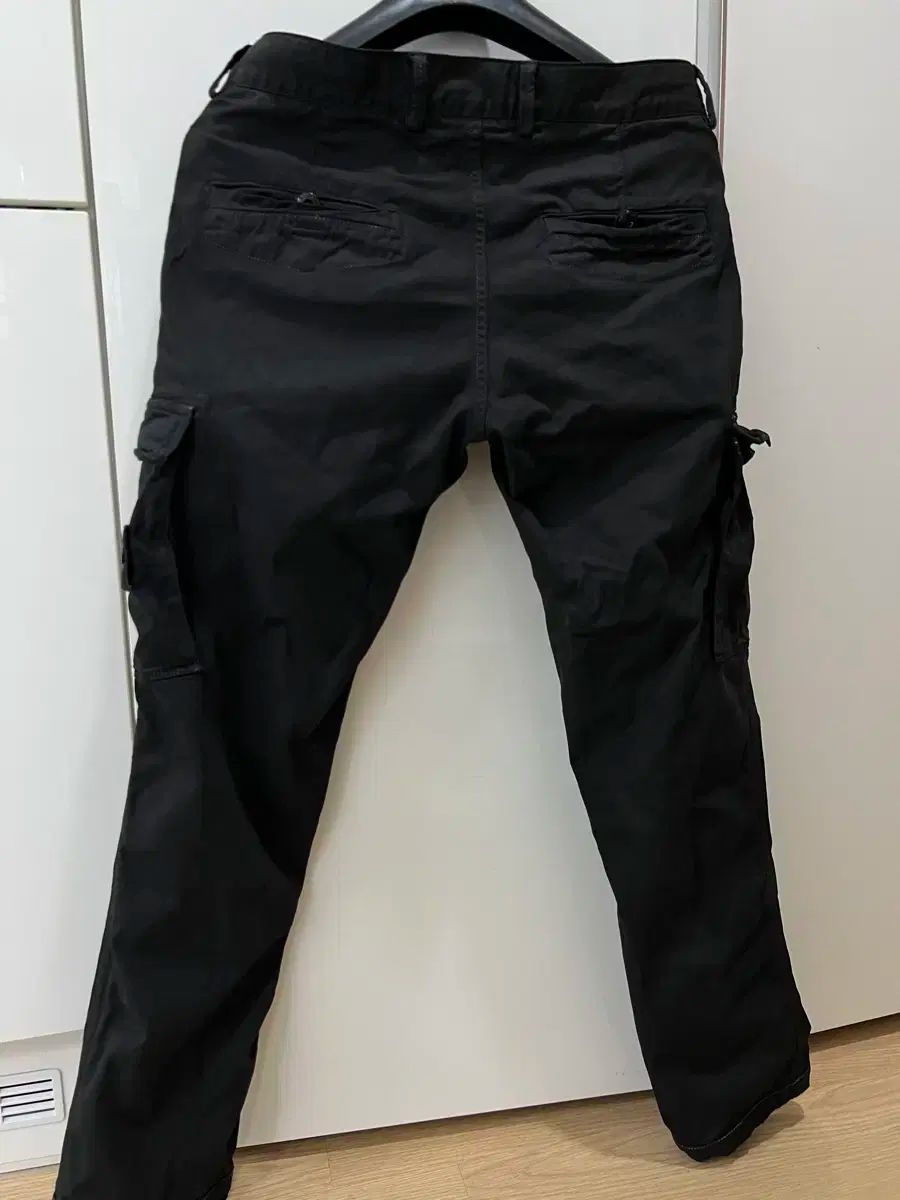 ストーンアイランド 黒 カーゴ 30-31 パンツ