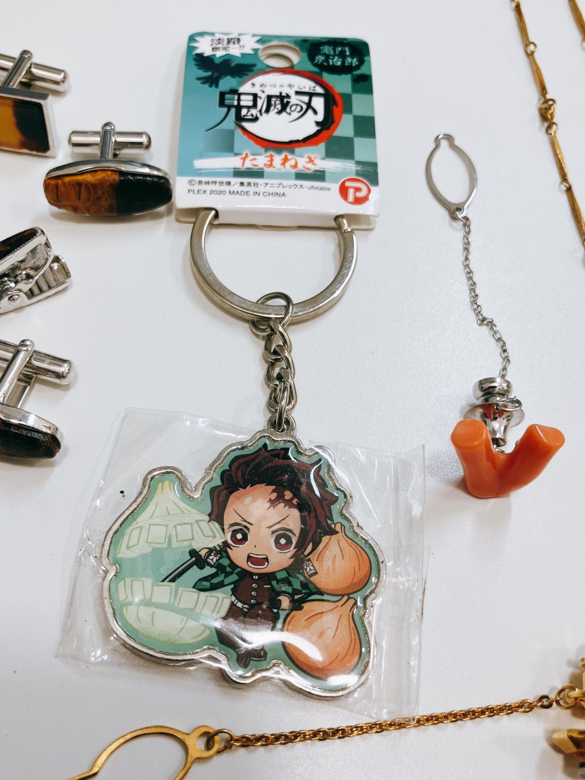 か〇遺品整理 アクセサリー 81 - メルカリ