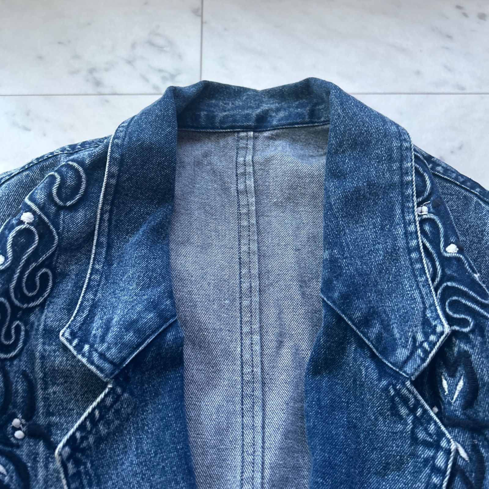 ヴィンテージ レトロ オーバーサイズ デニムジャケット カバーオール 装飾 ビッグシルエット シルバーボタン メンズ レディースどちらでも