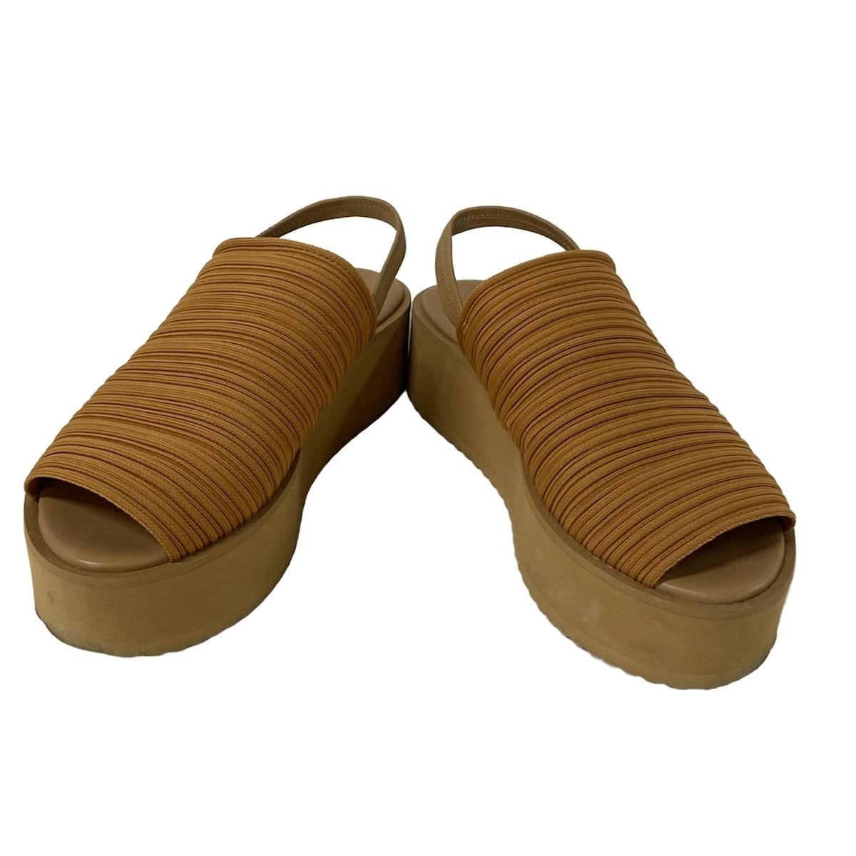 PLEATS PLEASE プリーツプリーズ サンダル 25.5 レディース - オレンジ×ブラウン ウェッジソール オープントゥ