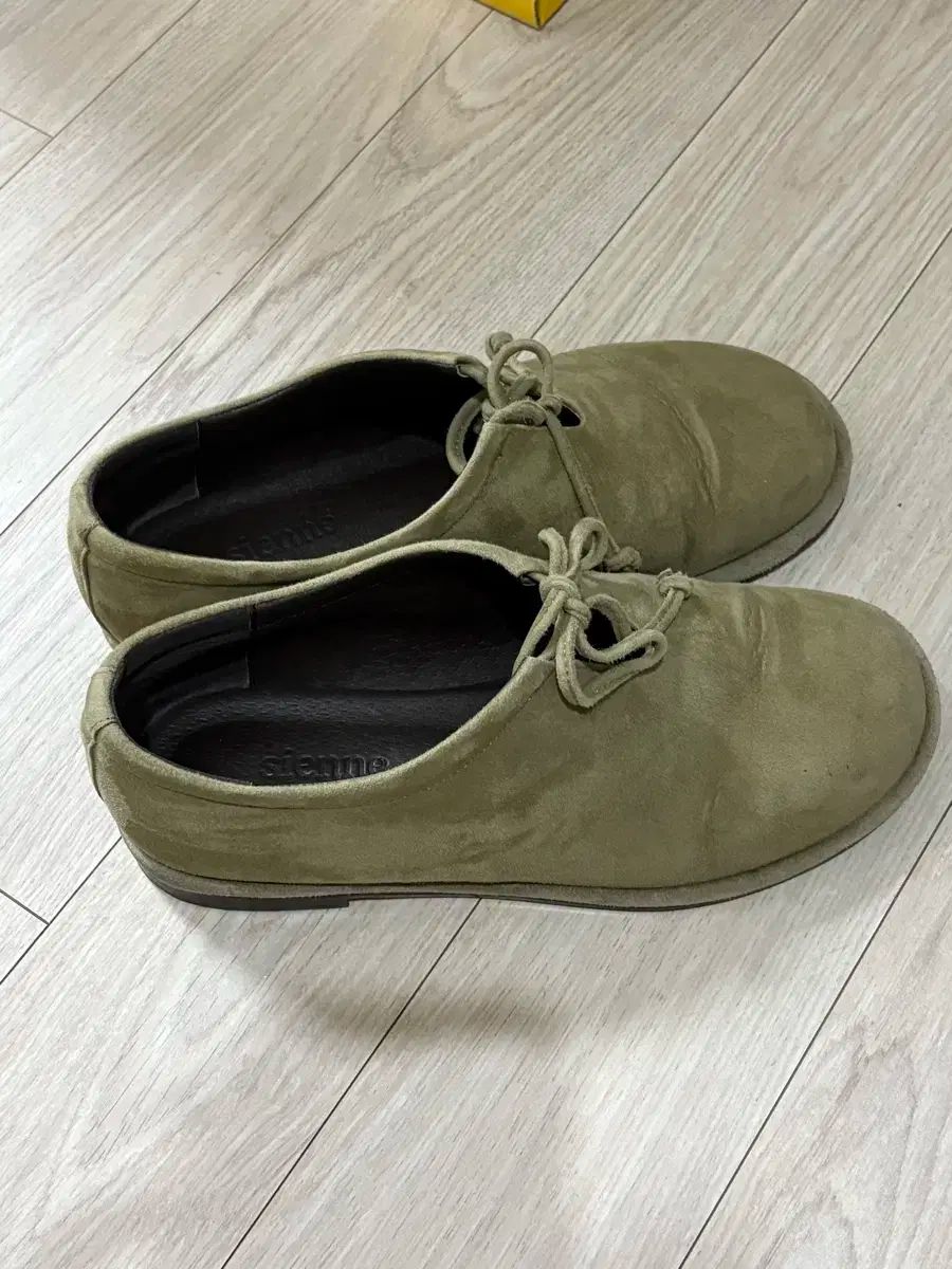 DIADORA フットサルシューズ GOLD INDOOR 27.5cm 新品 特価商品】運動不足解消 爪とぎ 天然麻紐 ボンボン 多頭飼い ねこ