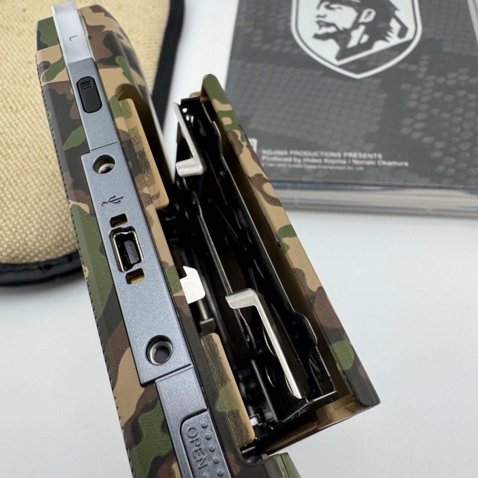 PSP-1000 METAL GEAR SOLID メタルギアソリッド 迷彩カラー 本体