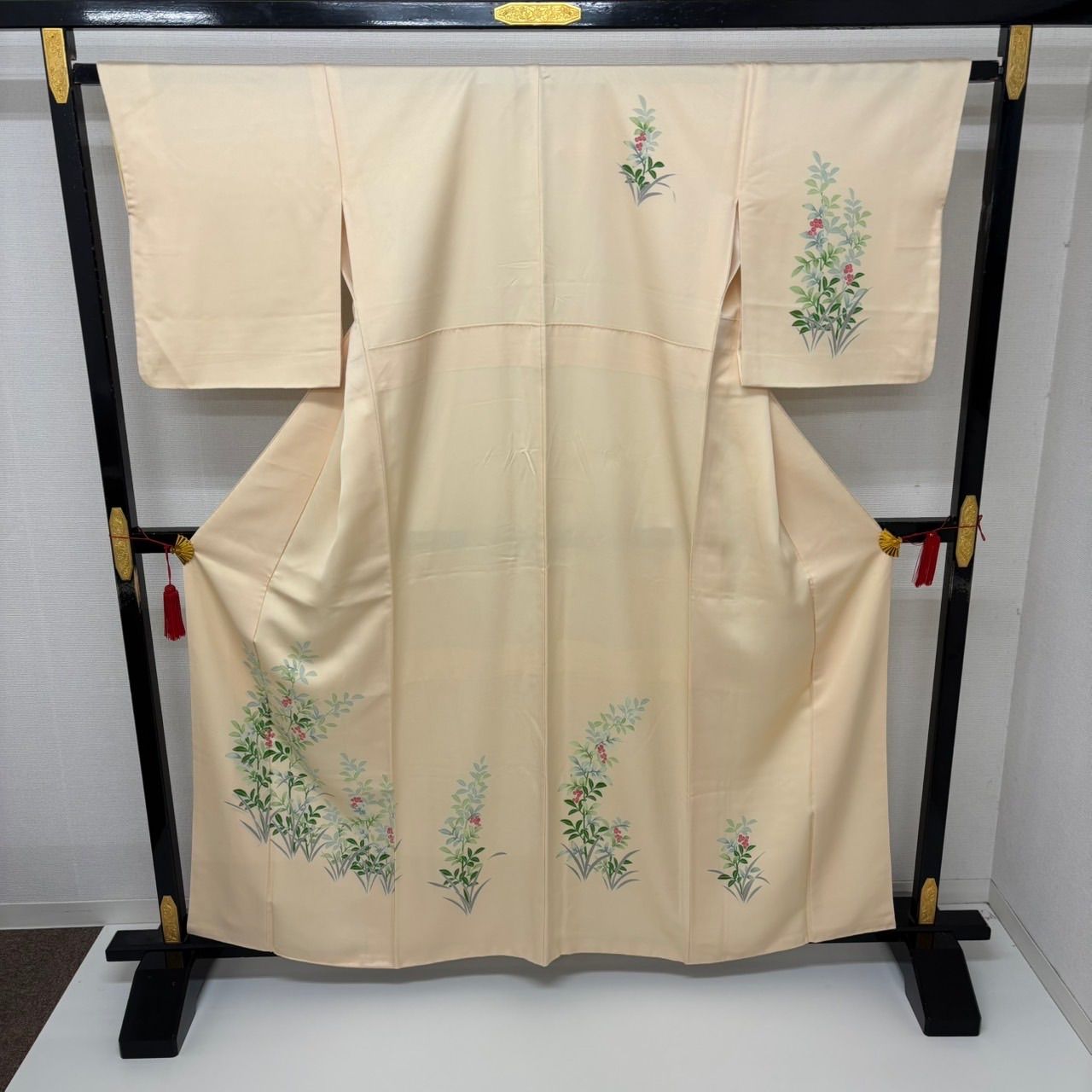 しつけ付き 美しい着物 ぜんまい 正絹付下げ着物 しつけ付き 美しい着物 ぜんまい 正絹付下げ着物 しつけ付き 美しい