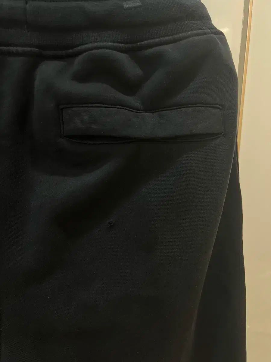 スウェットジョガー