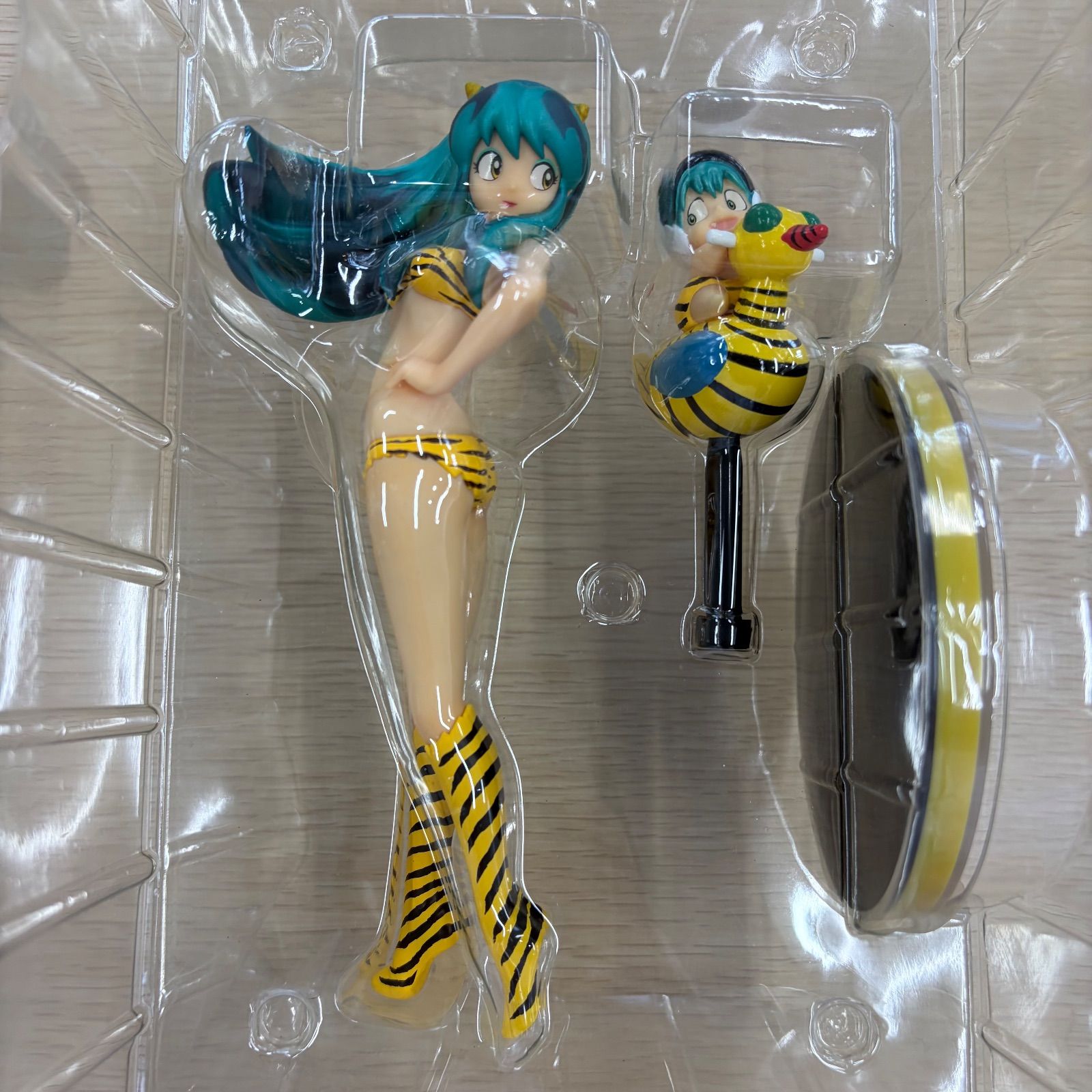 阪神タイガース ラムちゃん フィギュア 1/10 - メルカリ