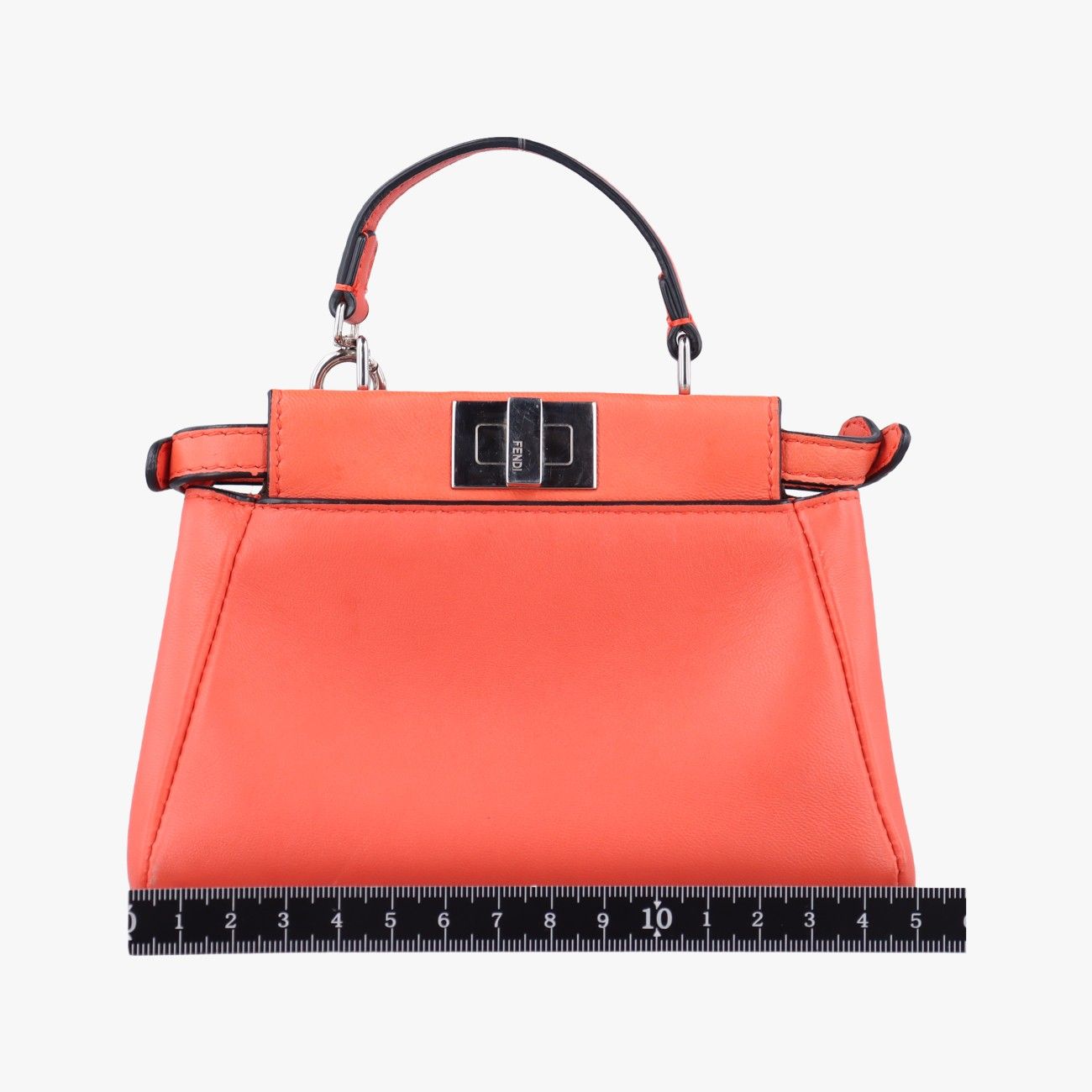 フェンディFendiマイクロピーカブー オレンジ レザー 8M0355 8M0355  