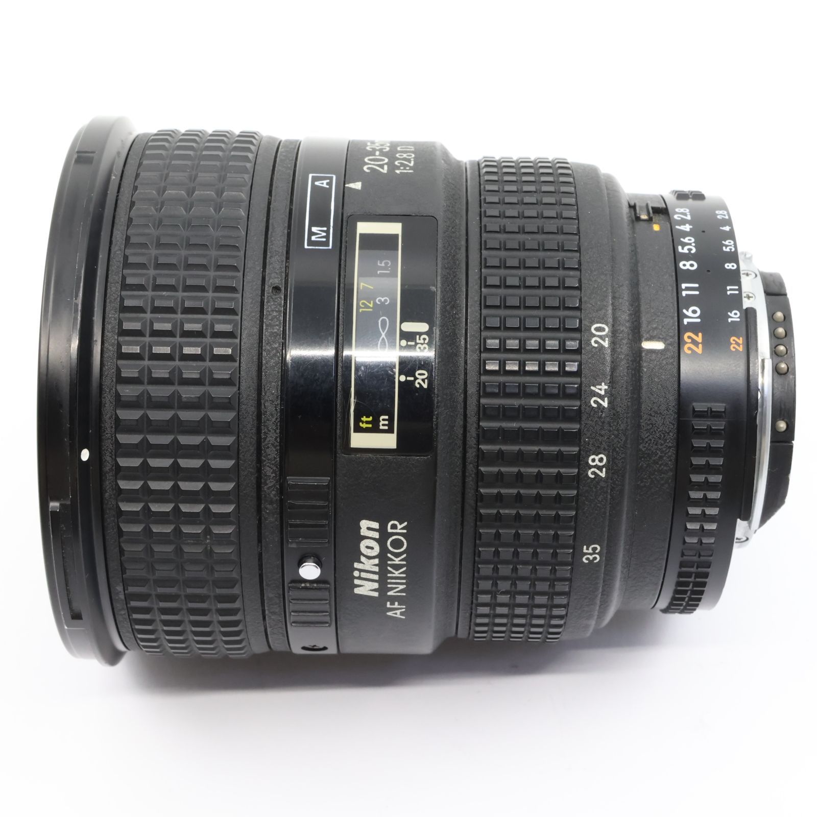 広角ズームレンズ