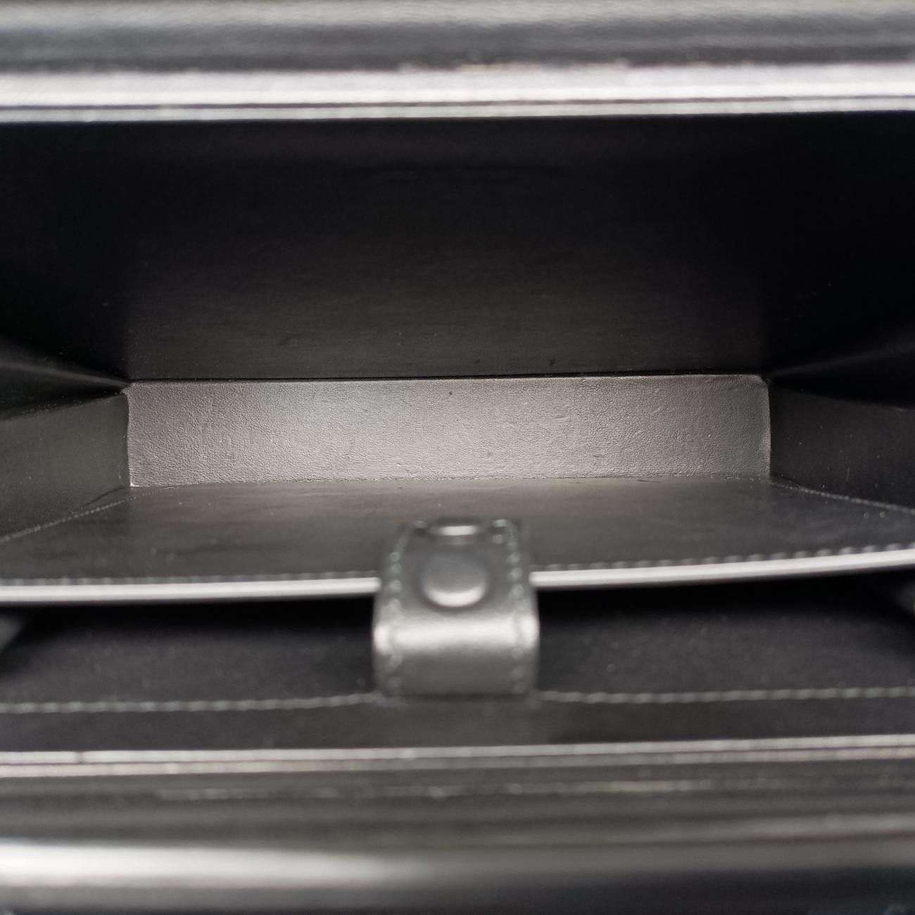 ボッテガヴェネタBottega Venetaパデッド メッセンジャー ミニトランク ブラック ラムスキン ICチップ DECORATOM_COM_BR