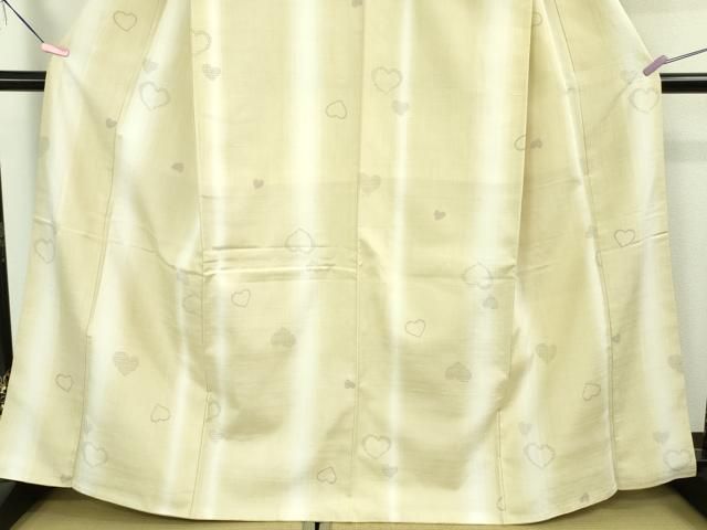 80亀甲 飛び亀甲柄