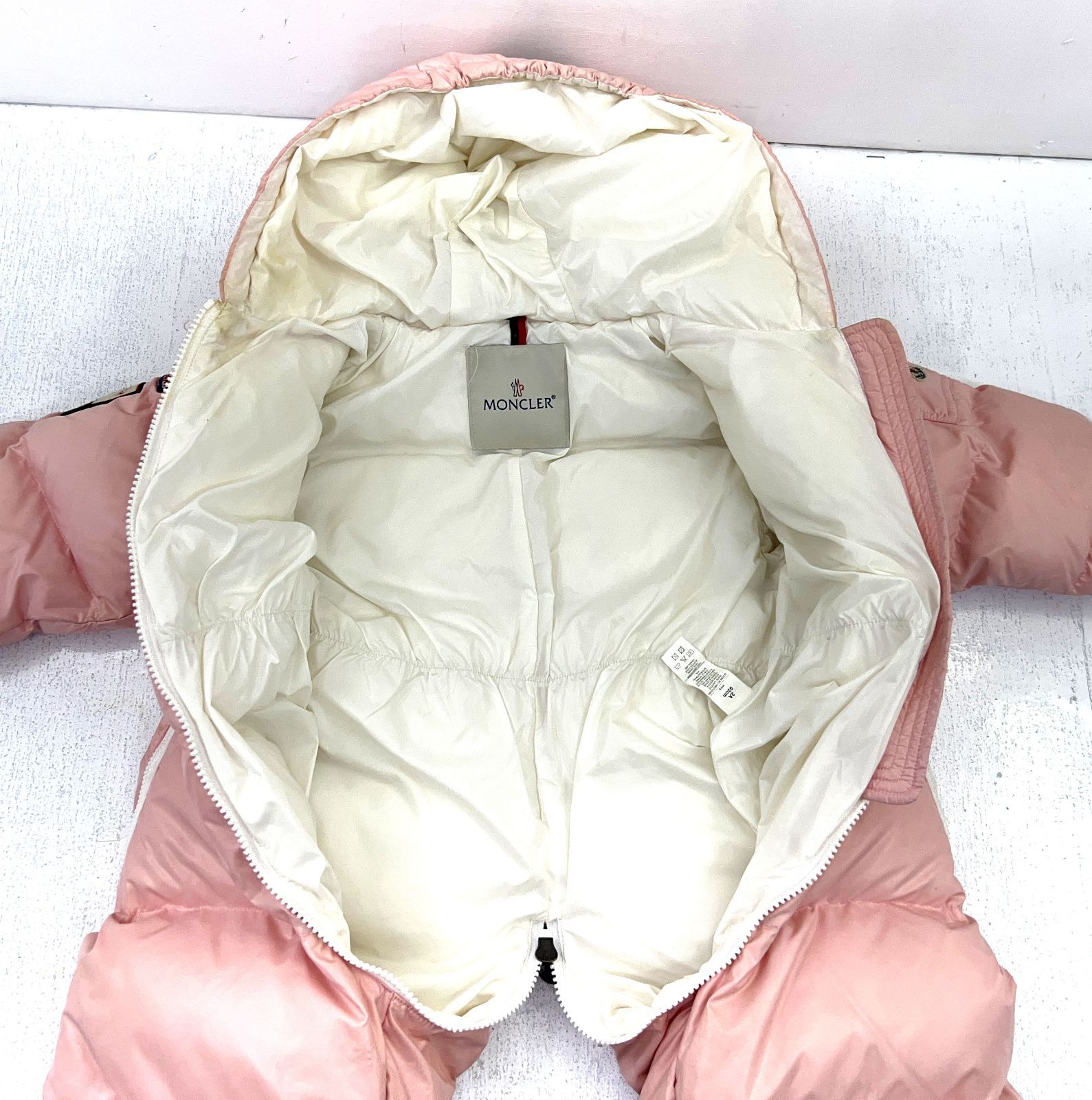 盛岡82-0047】モンクレール MONCLER ALTANA S.p.A ダウン スノースーツ 