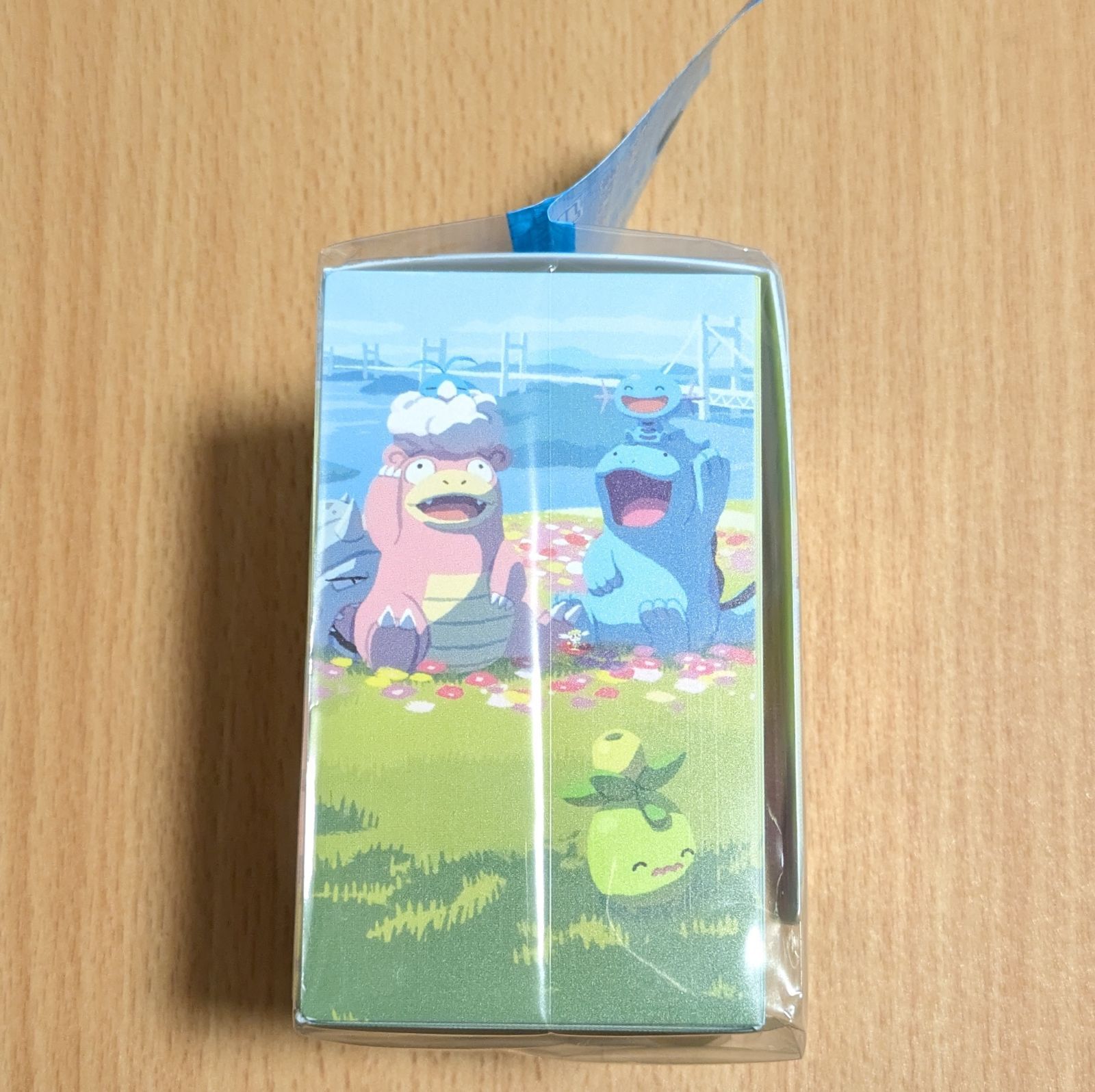 送料込み ポケモンセンターカガワ ヤドン デッキケース サプライ