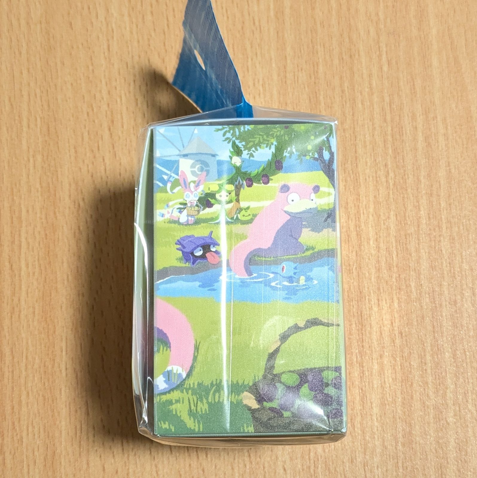 送料込み ポケモンセンターカガワ ヤドン デッキケース サプライ